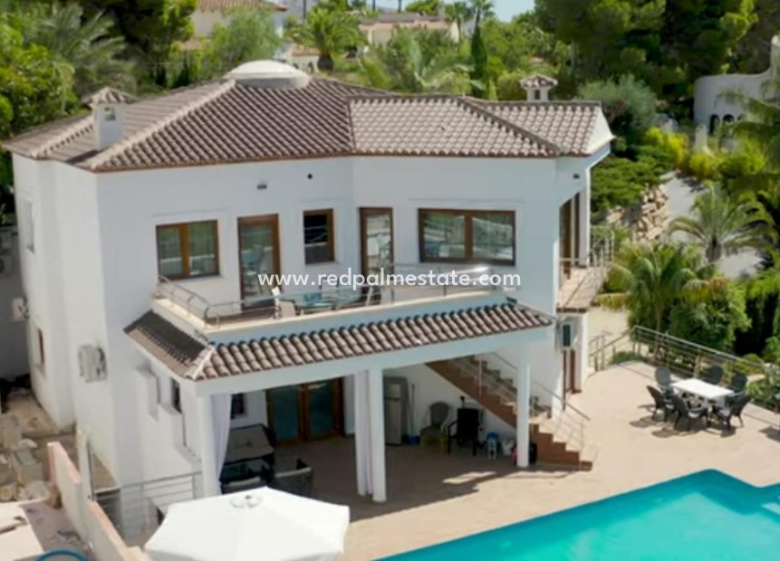 Återförsäljning - Villa -
Altea - Altea Hills