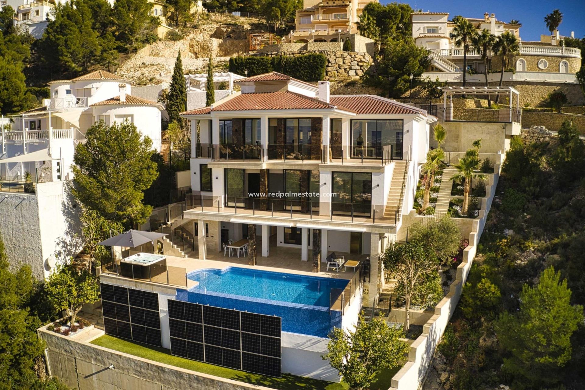 Återförsäljning - Villa -
Altea - Altea Hills