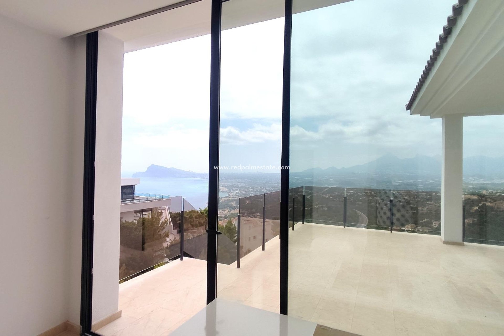 Återförsäljning - Villa -
Altea - Altea Hills