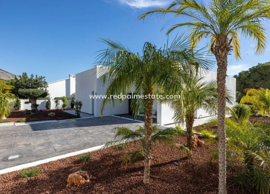 Återförsäljning - Villa -
Altea - Costa Blanca