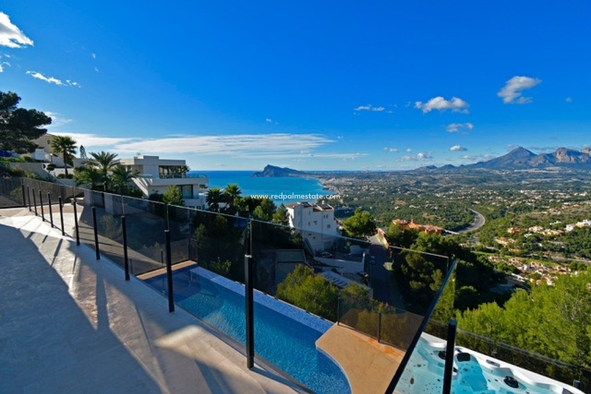 Återförsäljning - Villa -
Altea - Costa Blanca