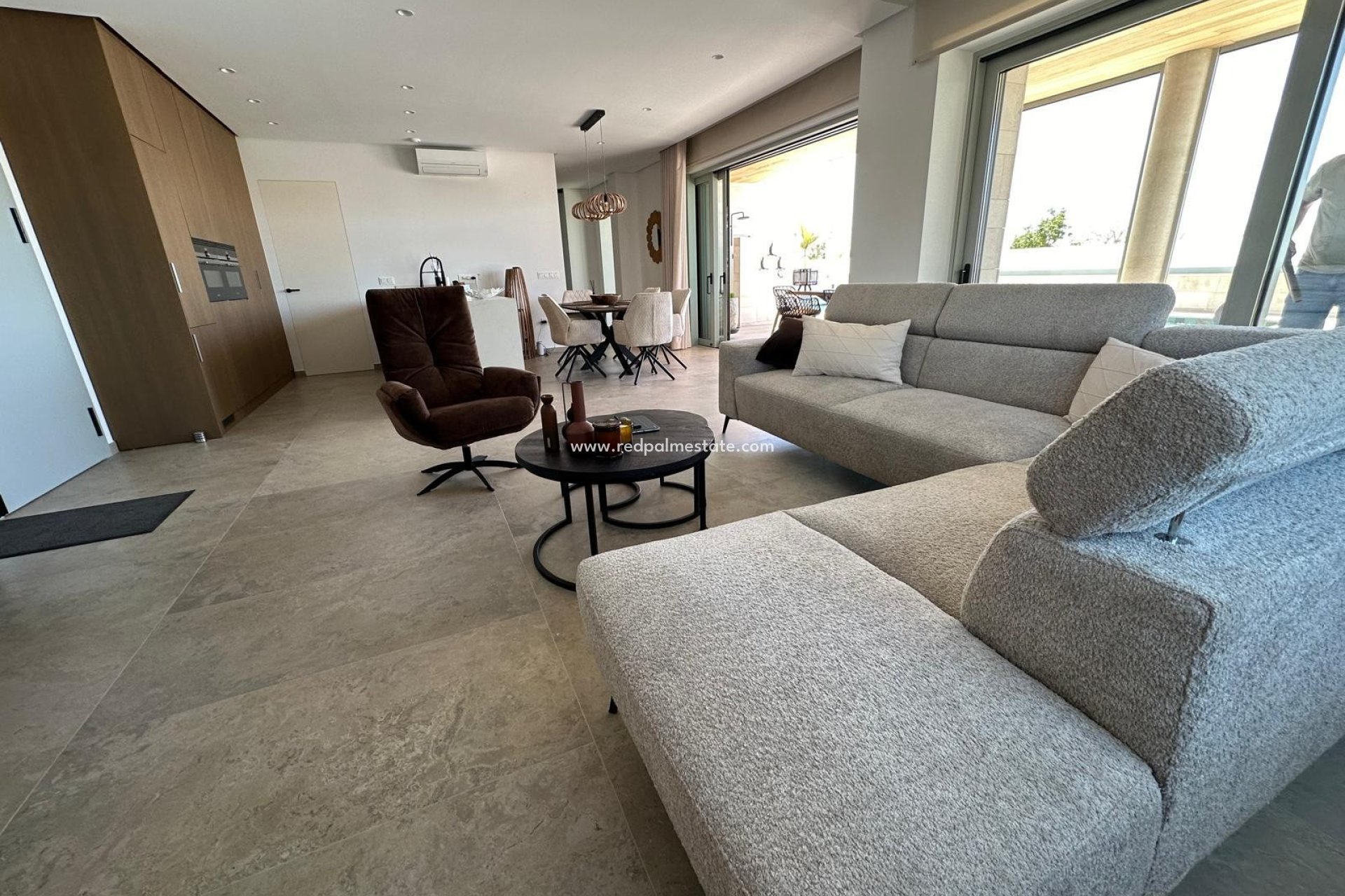 Återförsäljning - Villa -
Benijofar - Costa Blanca