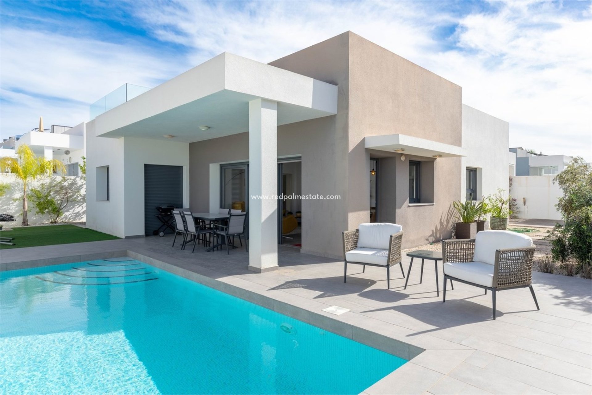 Återförsäljning - Villa -
Benijofar - Costa Blanca