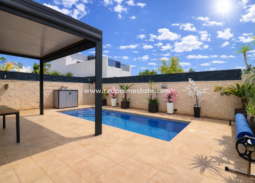 Återförsäljning - Villa -
Benijofar