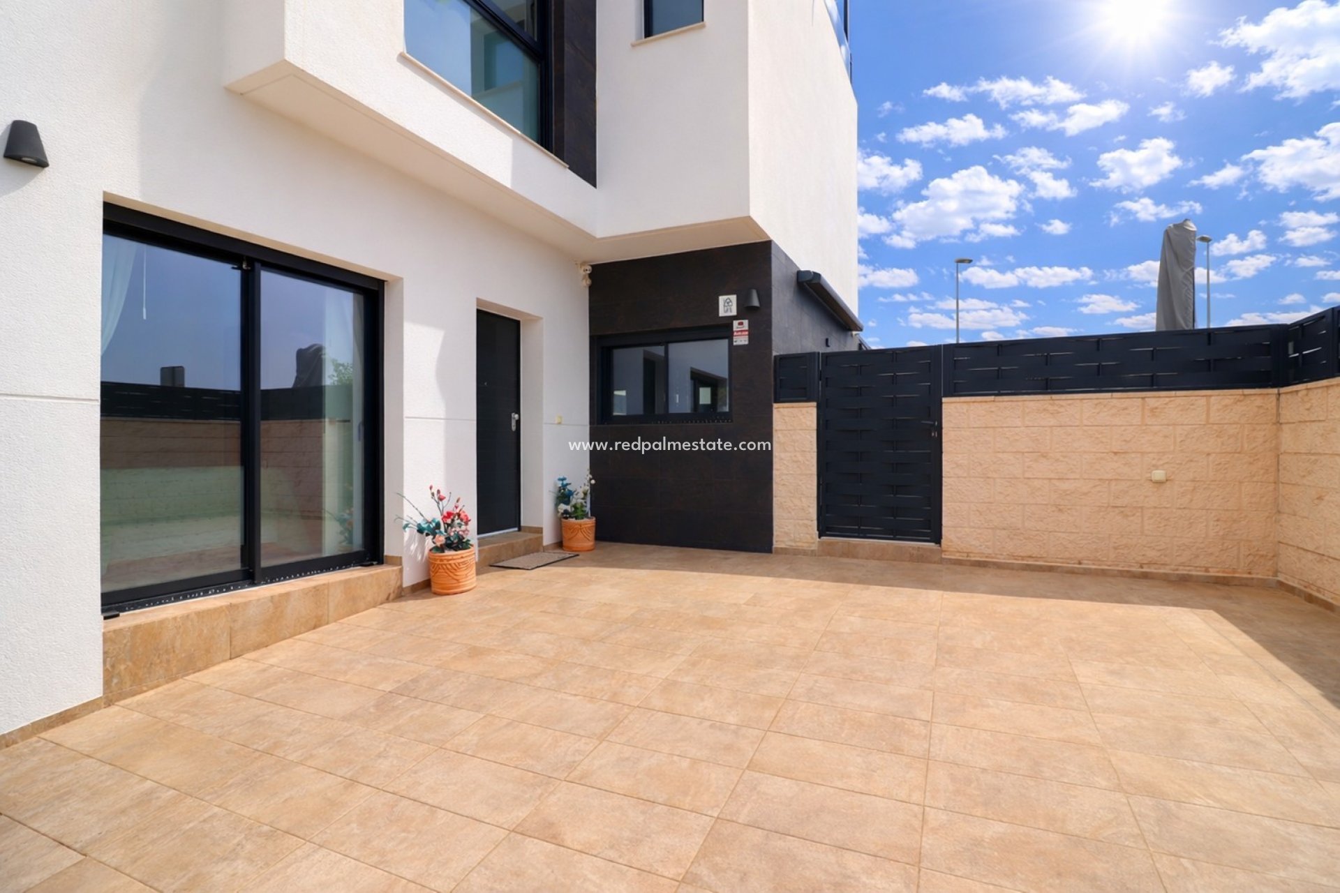 Återförsäljning - Villa -
Benijofar