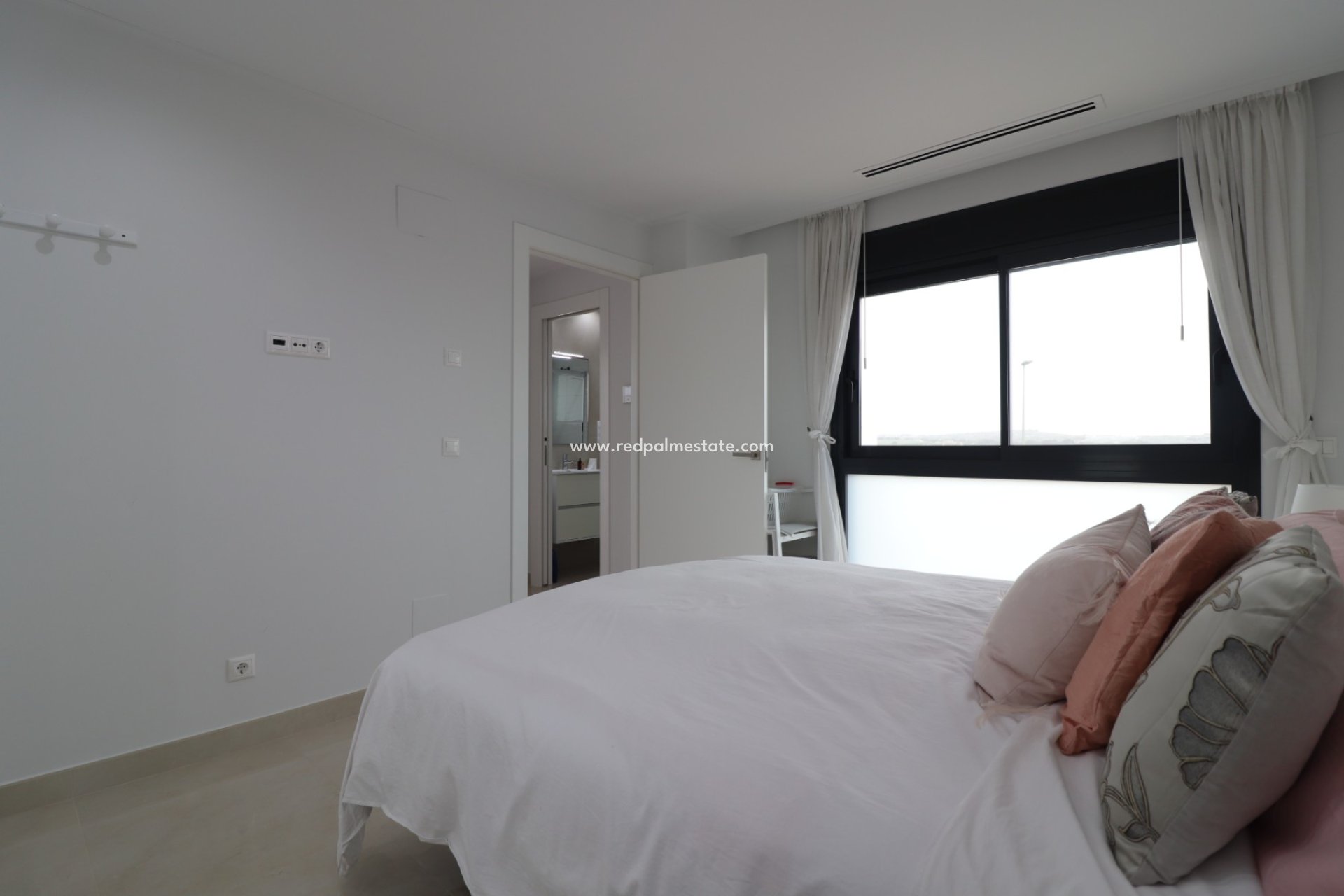 Återförsäljning - Villa -
Benijofar