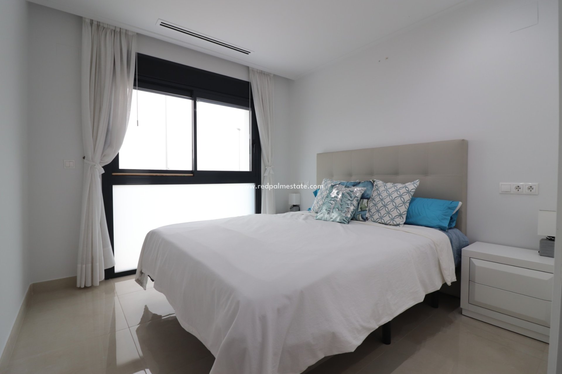 Återförsäljning - Villa -
Benijofar