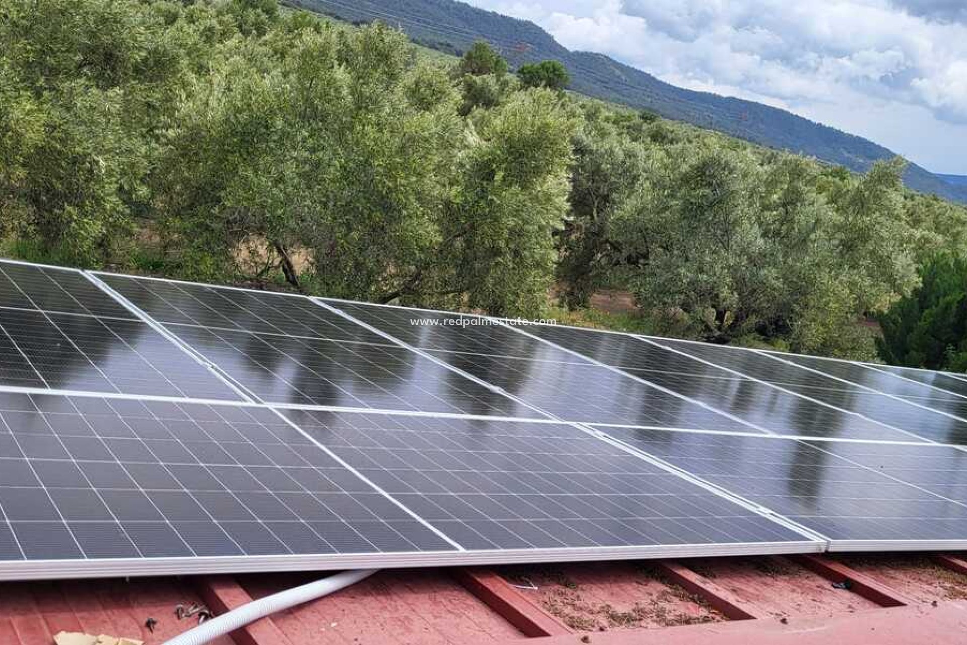 Återförsäljning - Villa -
Biar - Costa Blanca