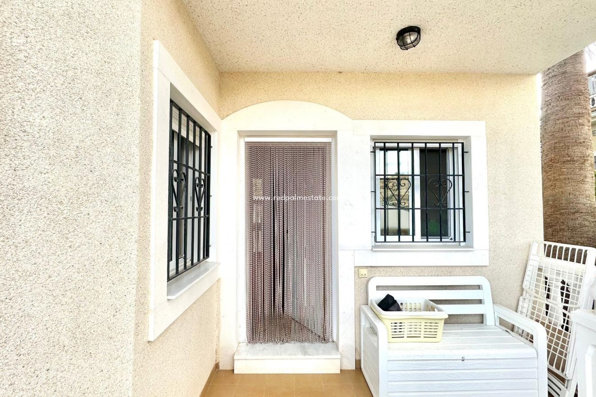 Återförsäljning - Villa -
Bigastro - Comunidad Valenciana