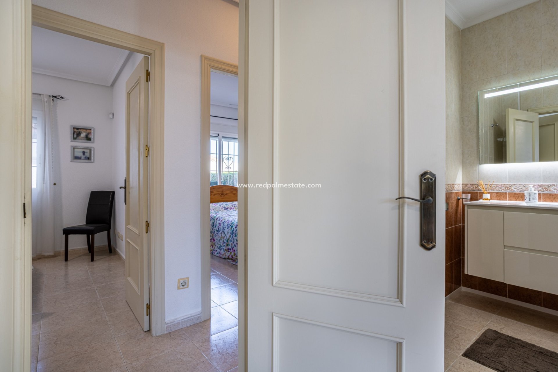 Återförsäljning - Villa -
Bigastro - Villas Andrea