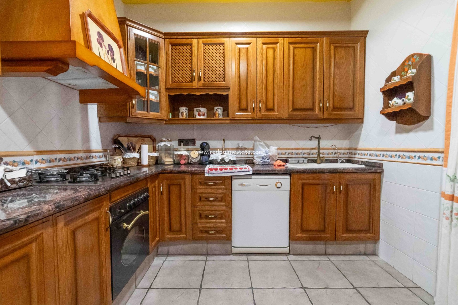 Återförsäljning - Villa -
Bigastro