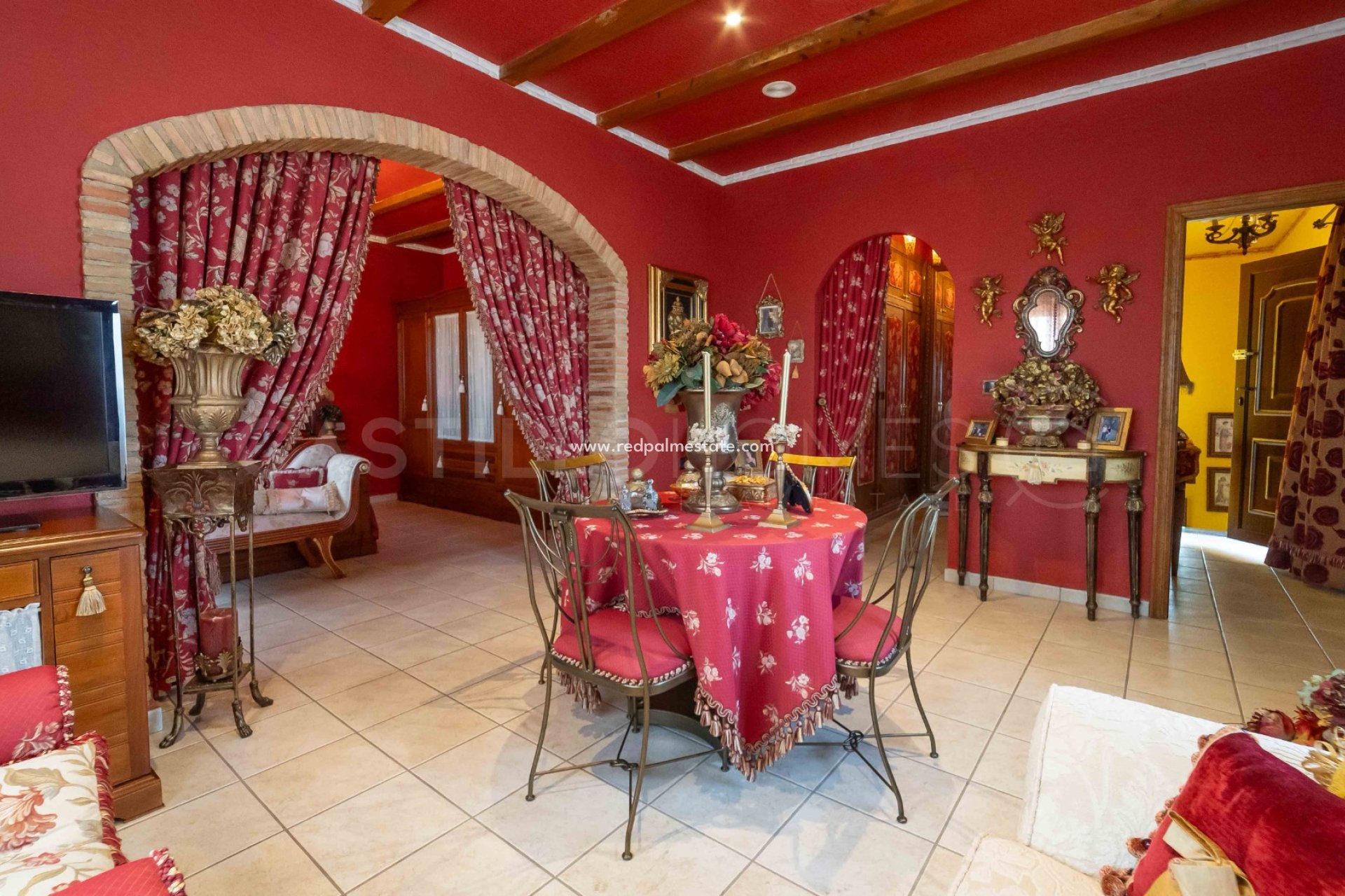 Återförsäljning - Villa -
Bigastro