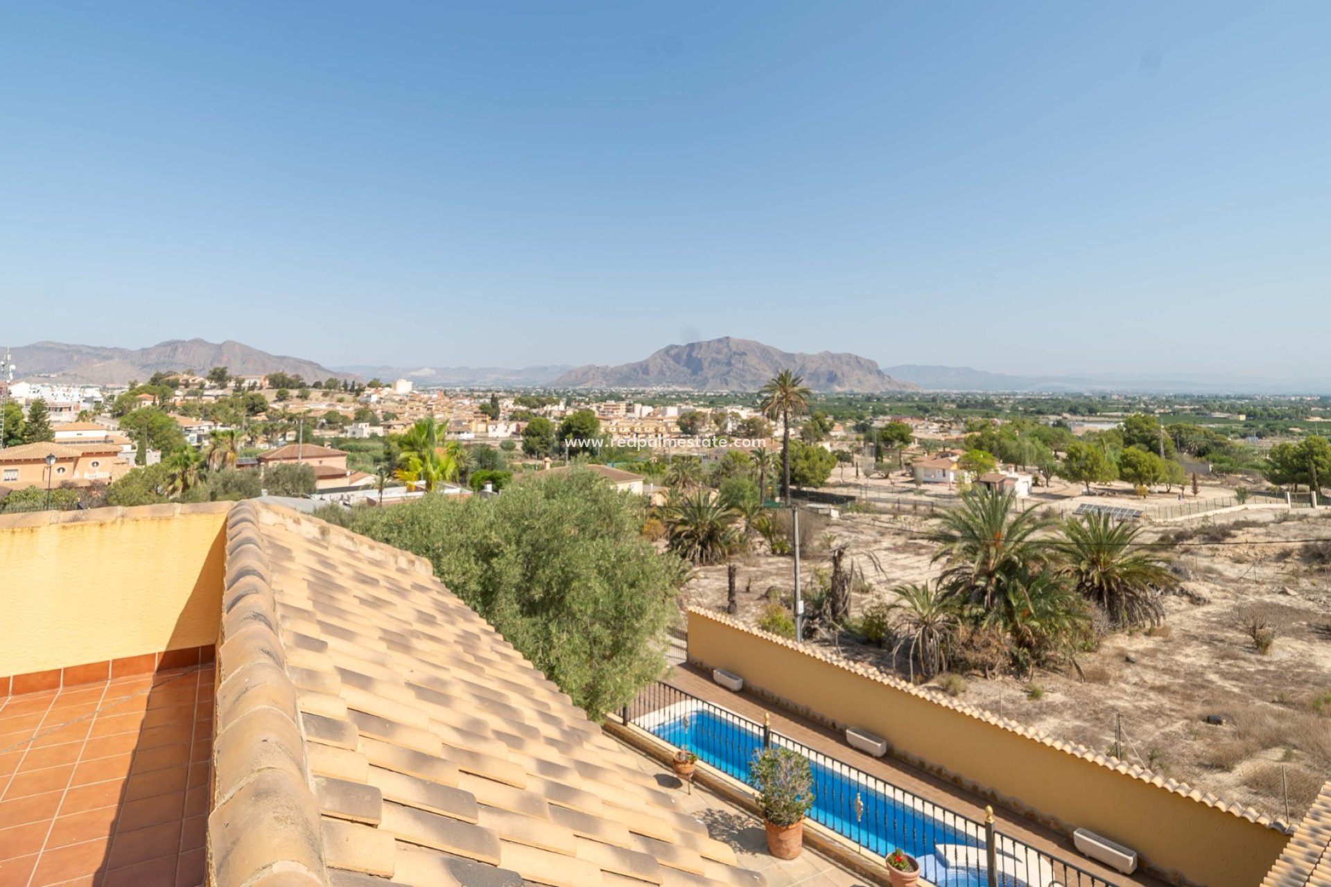 Återförsäljning - Villa -
Bigastro