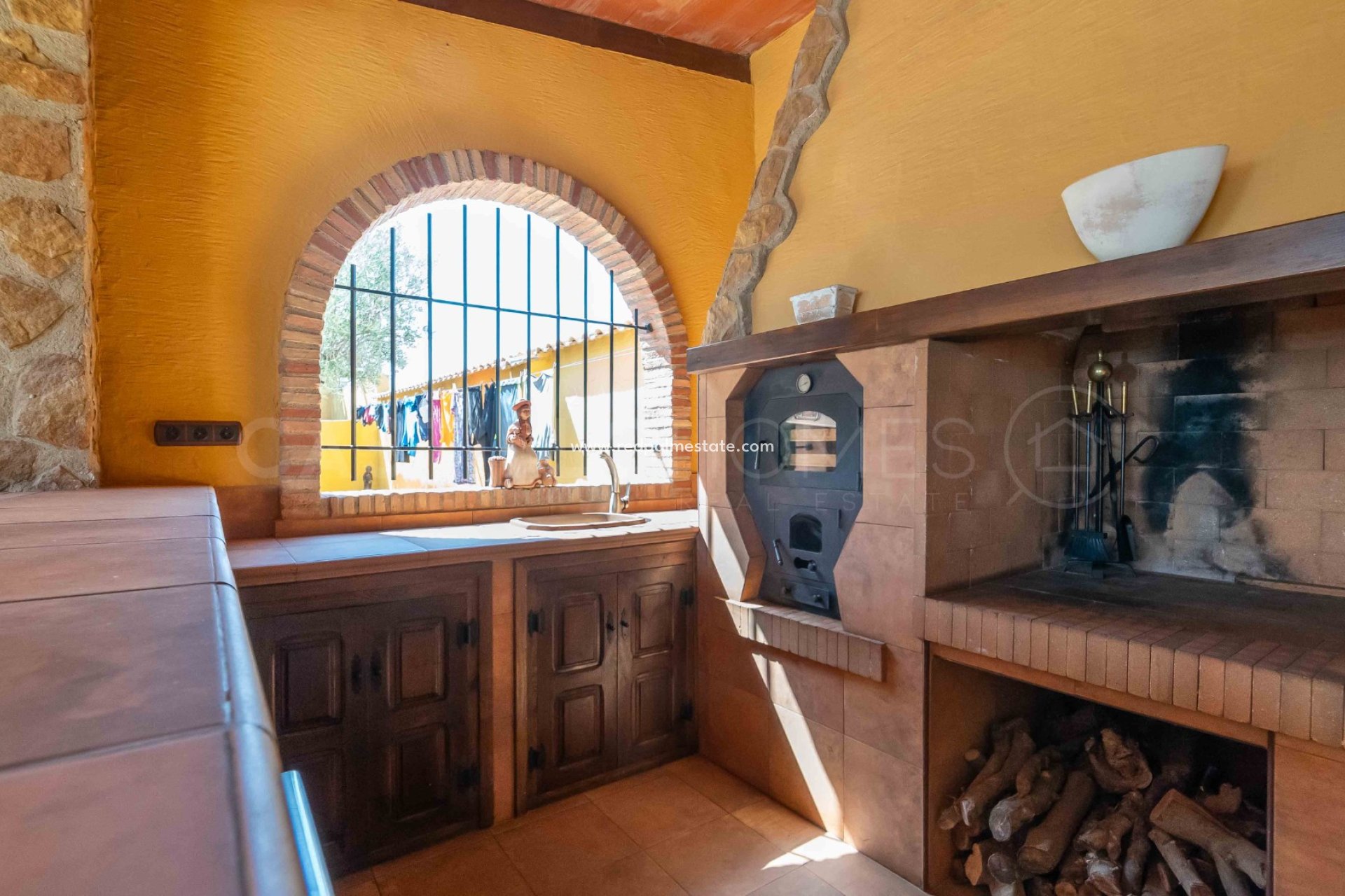 Återförsäljning - Villa -
Bigastro