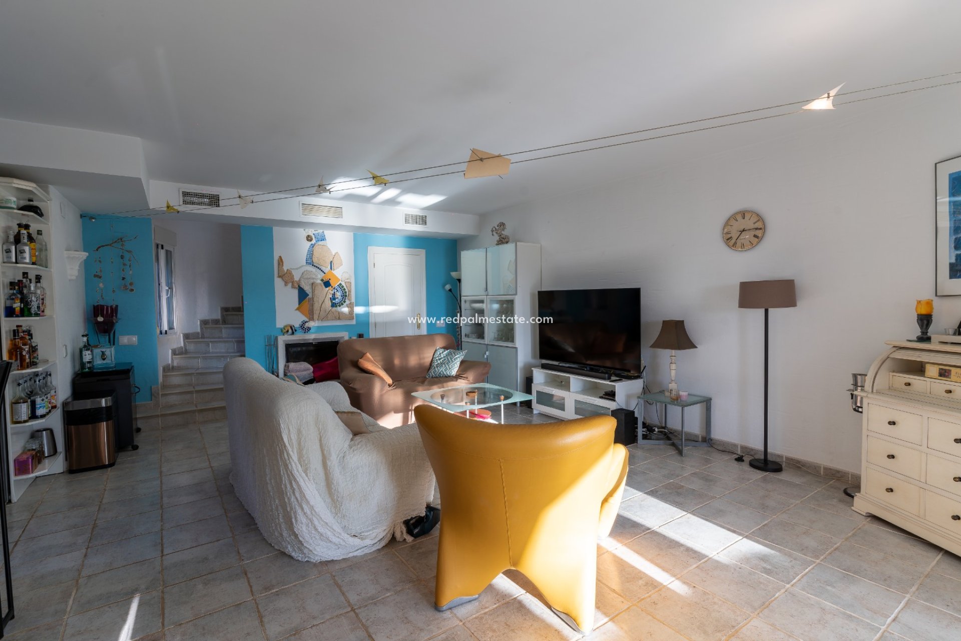 Återförsäljning - Villa -
Busot - Costa Blanca