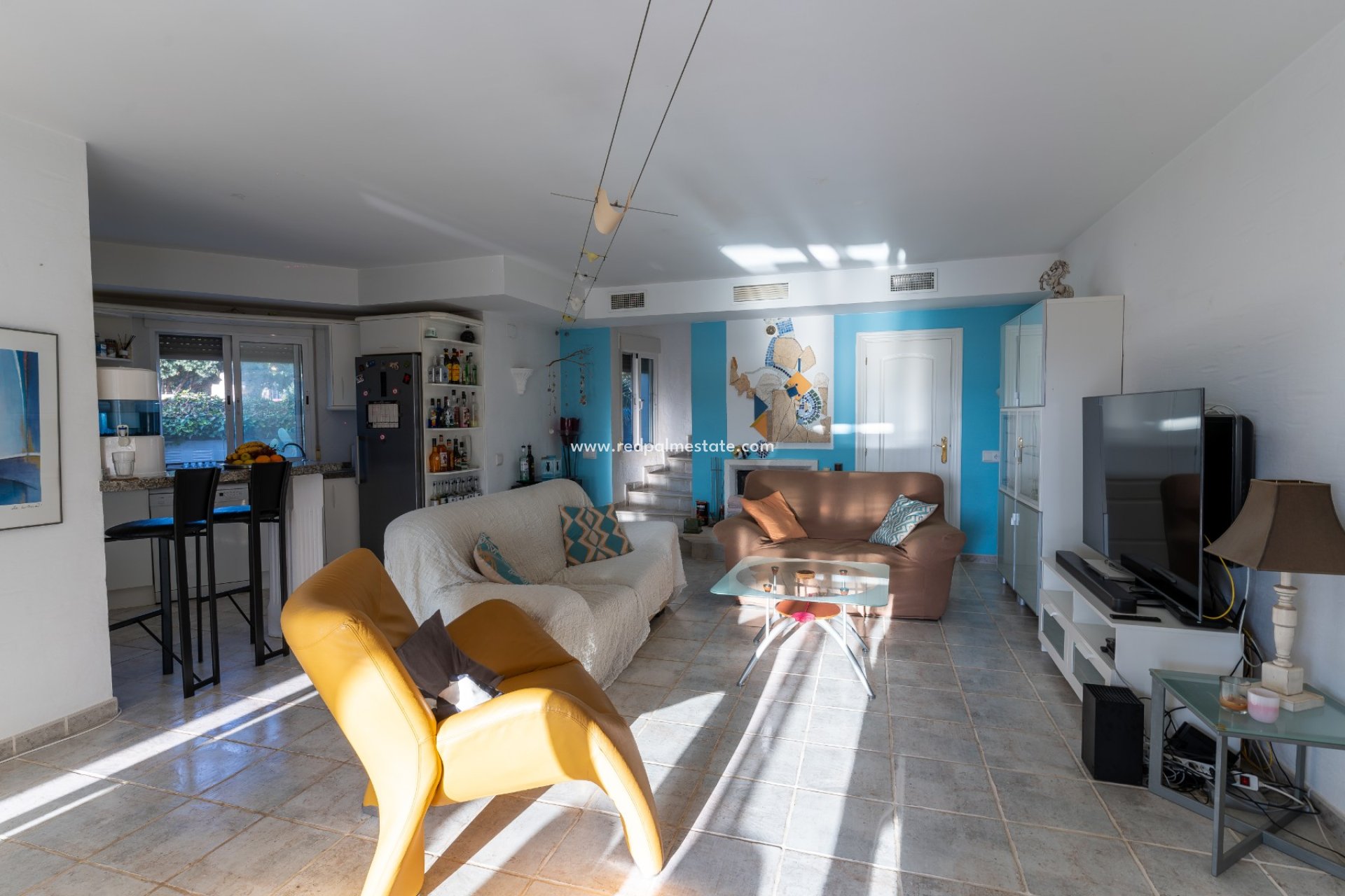 Återförsäljning - Villa -
Busot - Costa Blanca