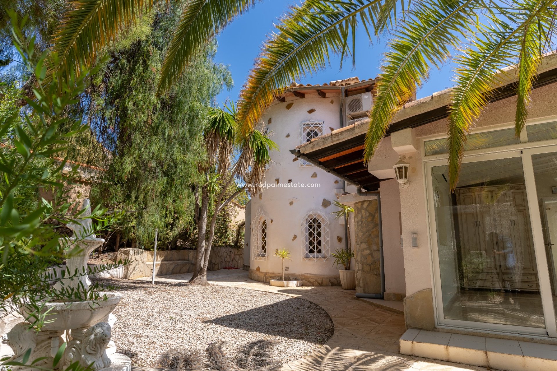 Återförsäljning - Villa -
Calpe - Costa Blanca