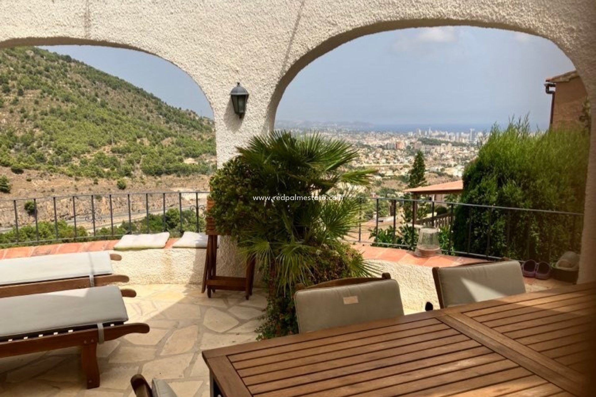 Återförsäljning - Villa -
Calpe - Costa Blanca