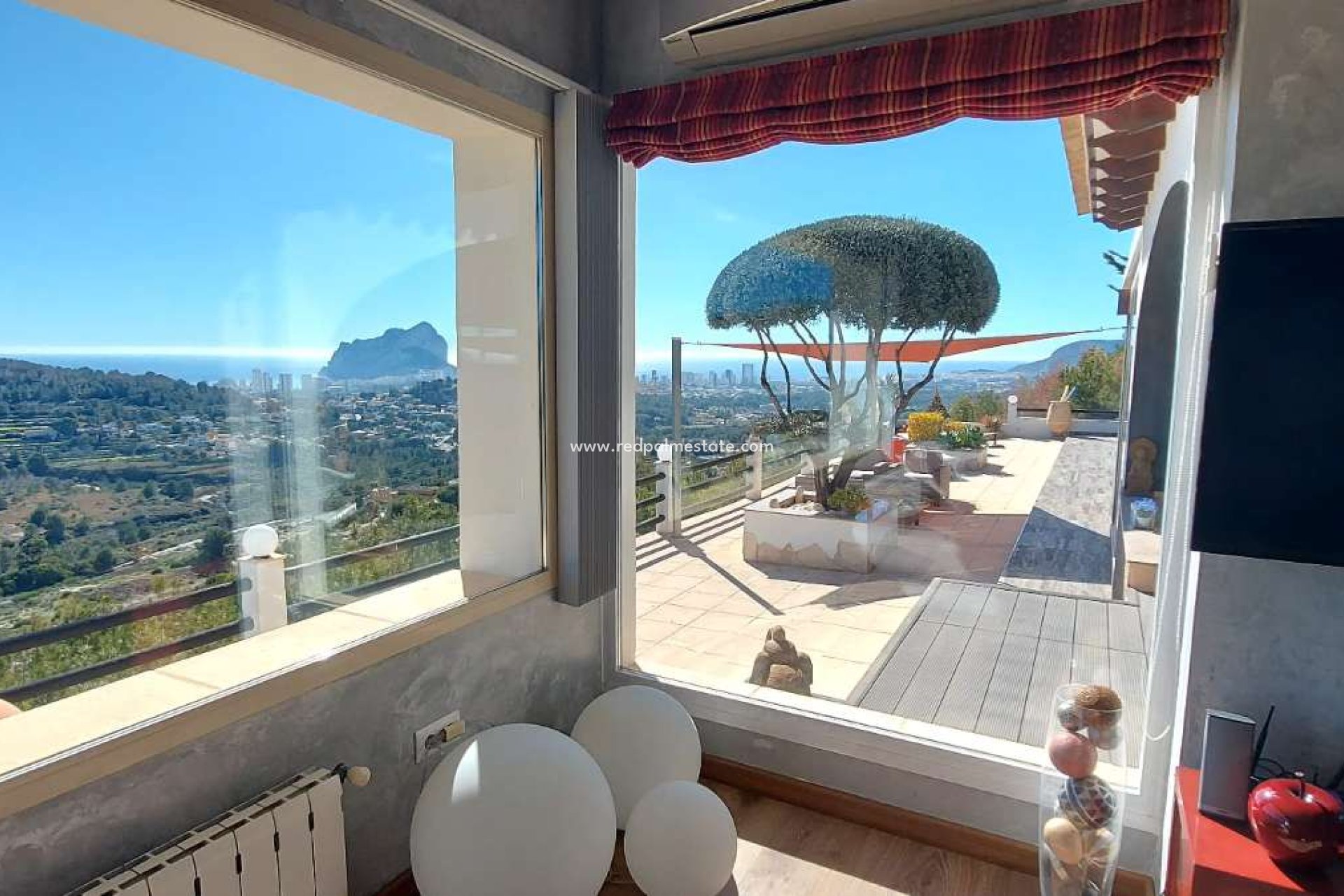 Återförsäljning - Villa -
Calpe - Costa Blanca