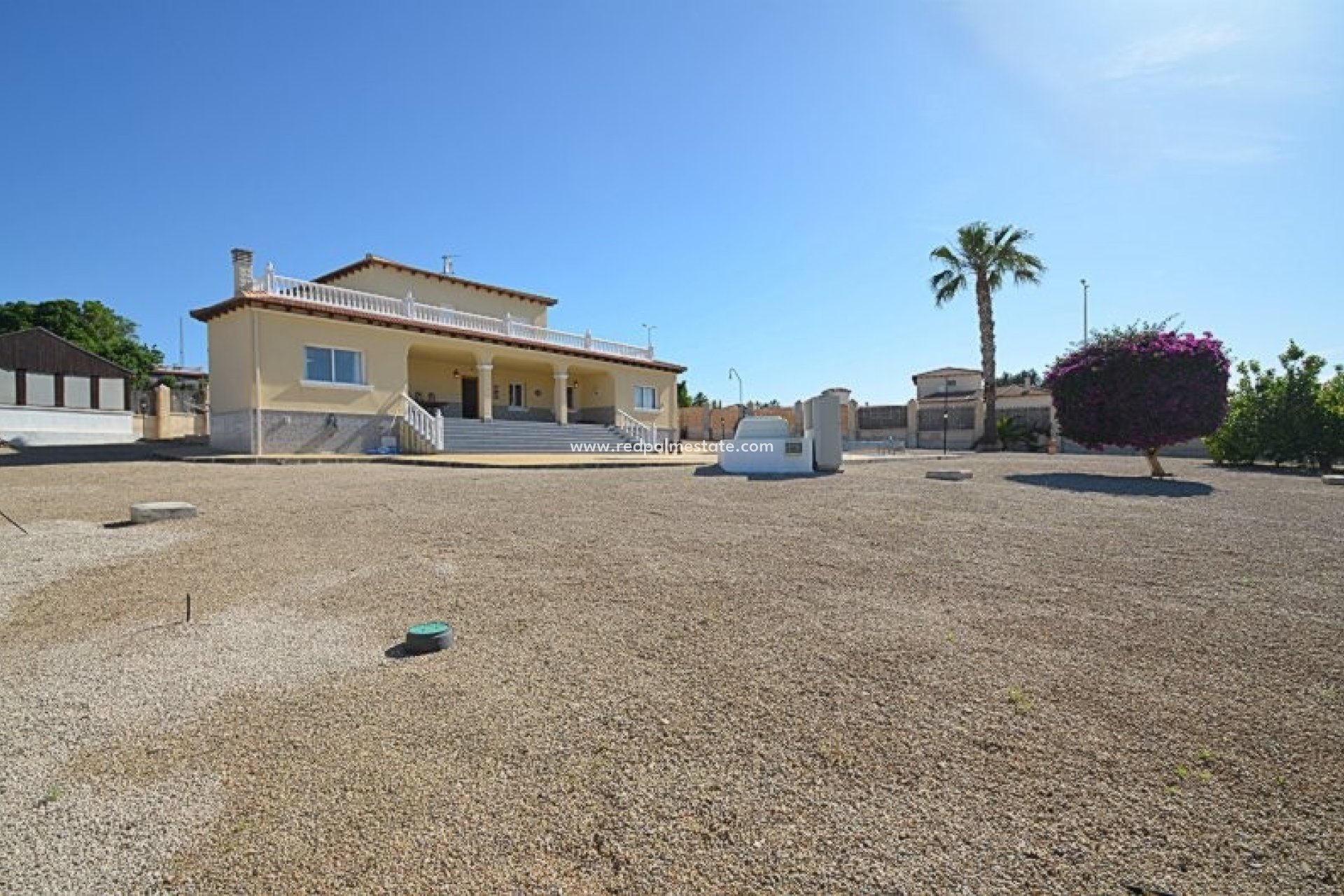 Återförsäljning - Villa -
Campos del Rio