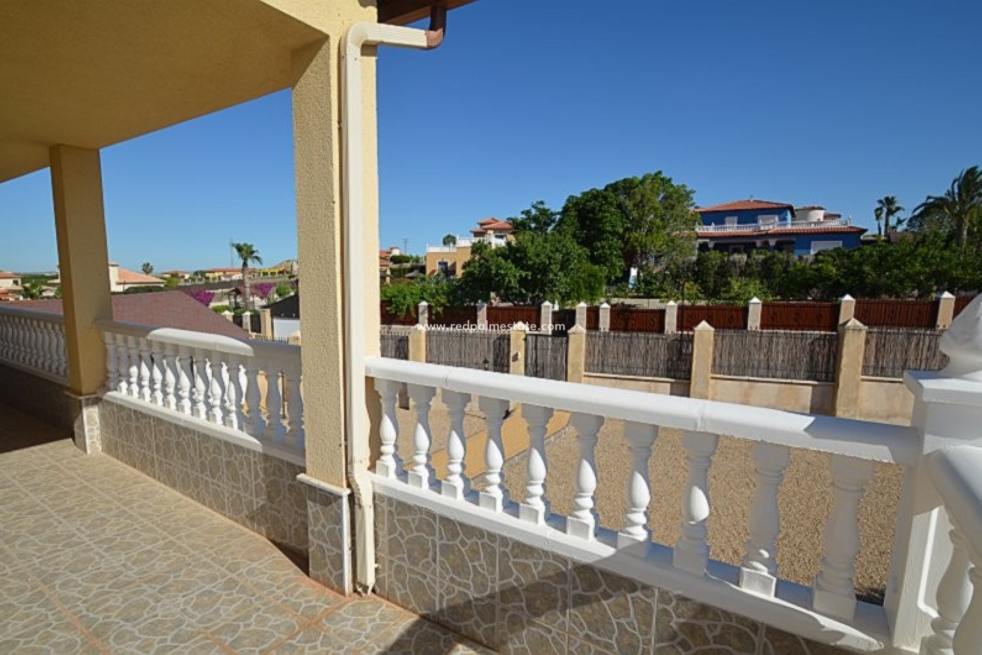 Återförsäljning - Villa -
Campos del Rio