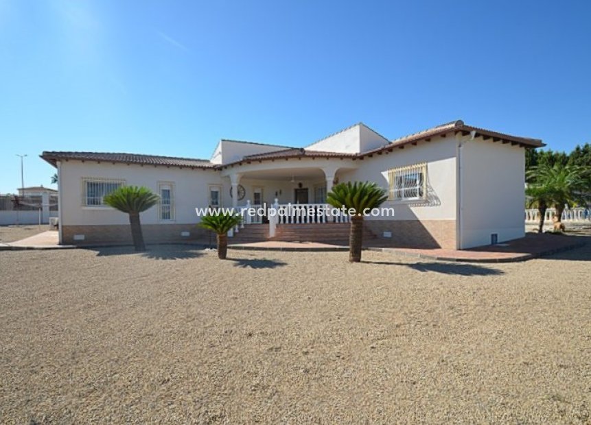 Återförsäljning - Villa -
Campos del Rio