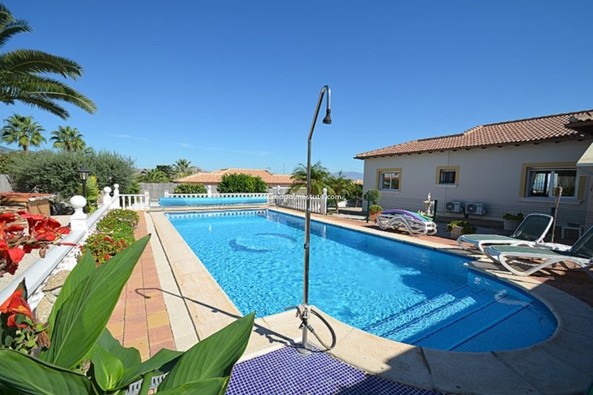 Återförsäljning - Villa -
Campos del Rio