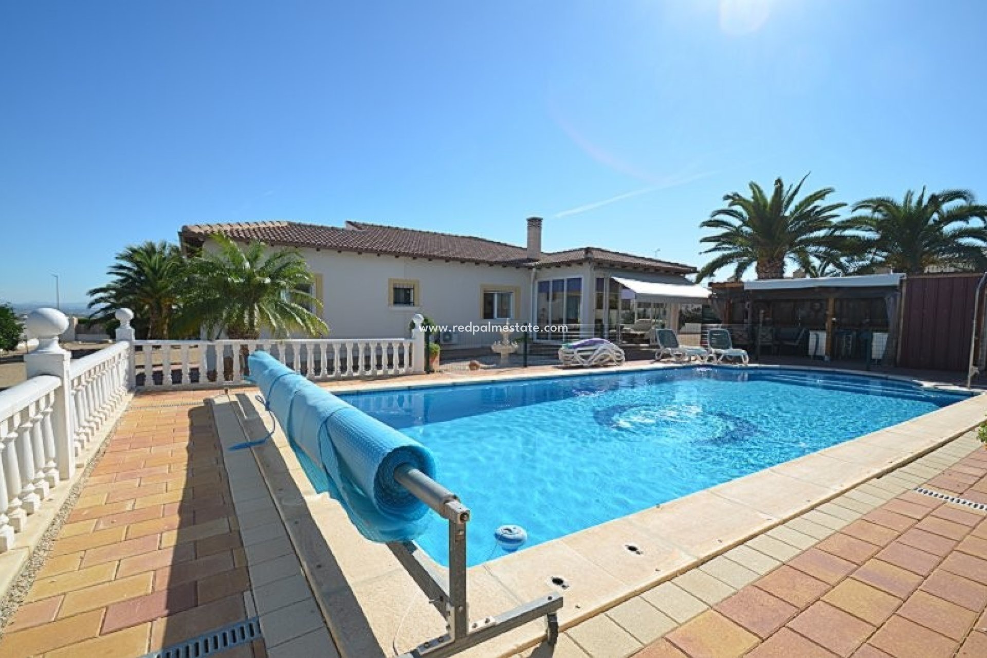 Återförsäljning - Villa -
Campos del Rio
