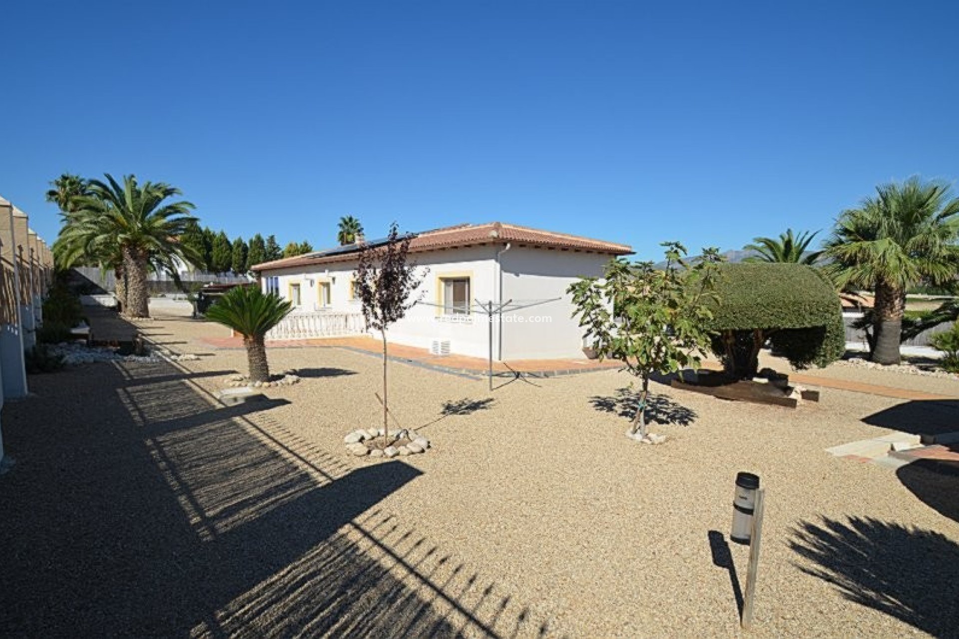 Återförsäljning - Villa -
Campos del Rio