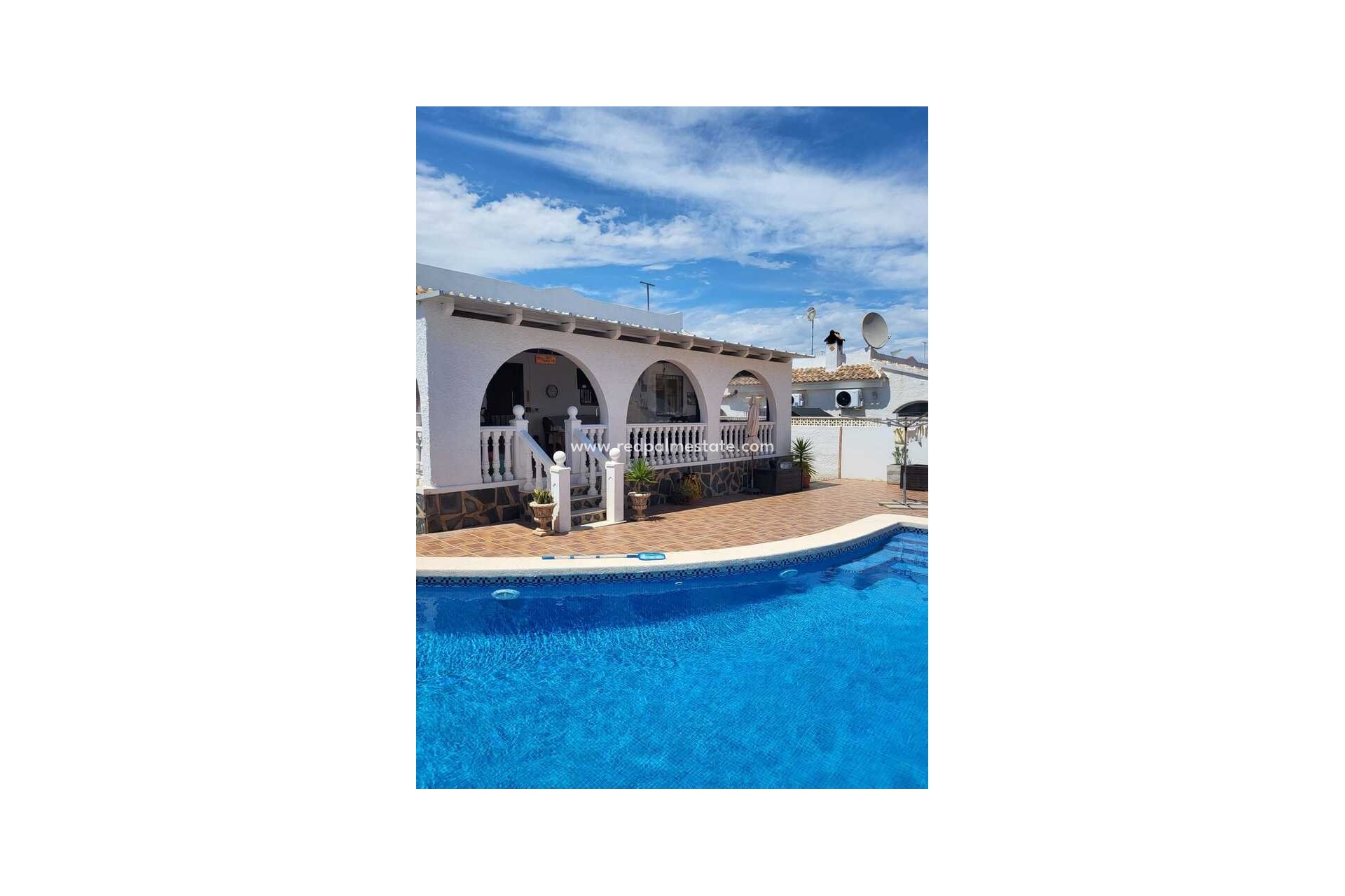 Återförsäljning - Villa -
Camposol - Fortuna