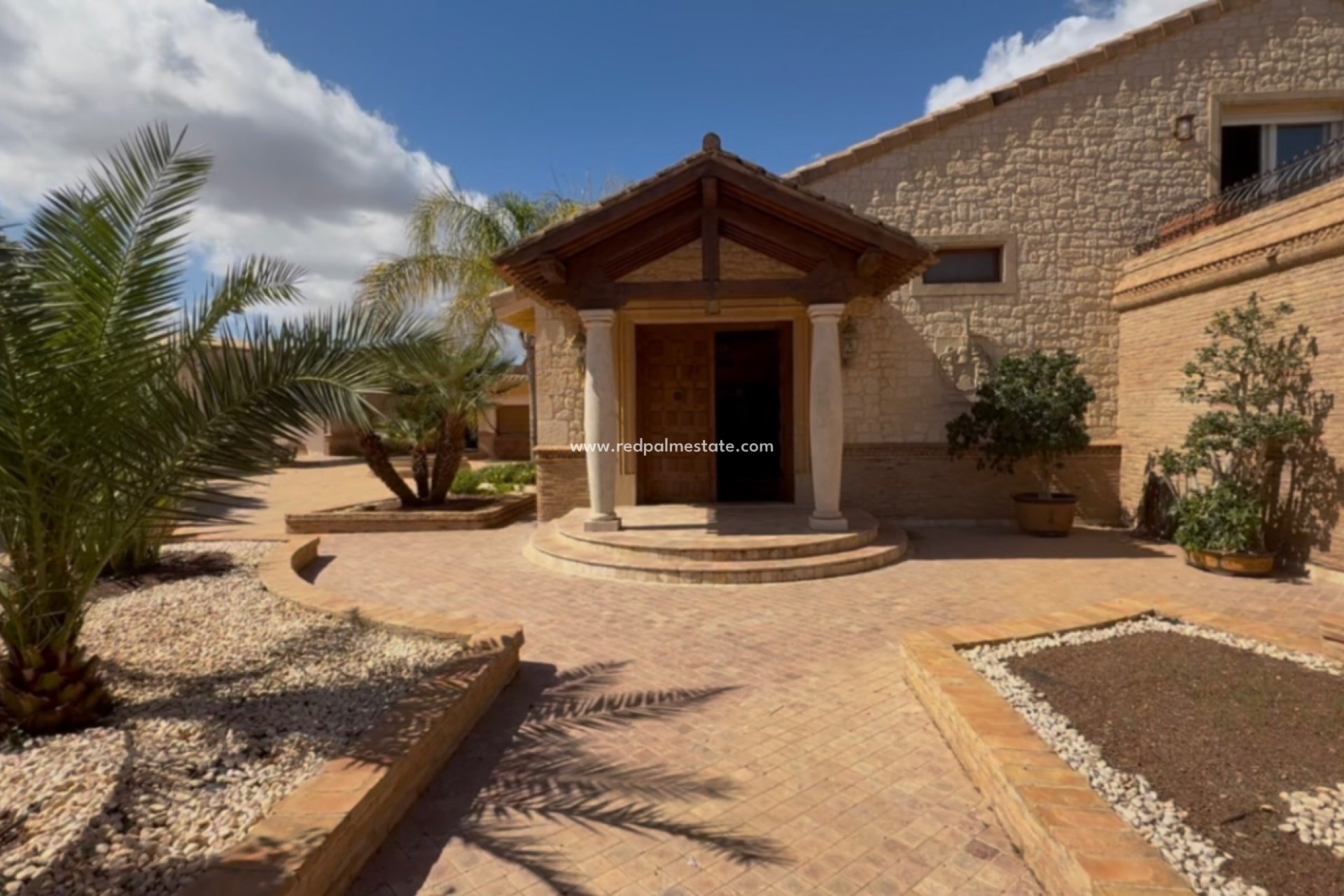 Återförsäljning - Villa -
Cartagena - Costa Calida