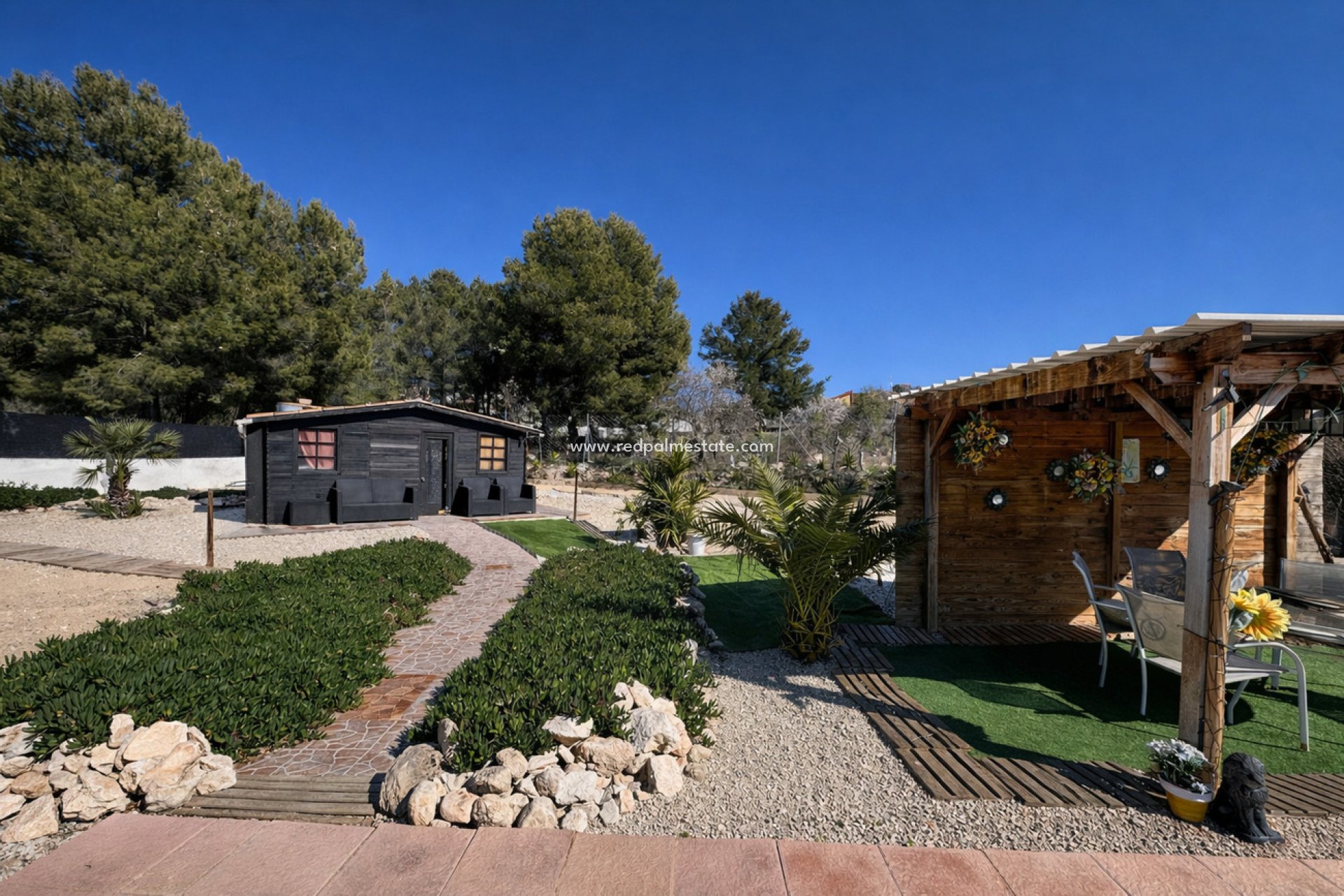 Återförsäljning - Villa -
Castalla - Costa Blanca