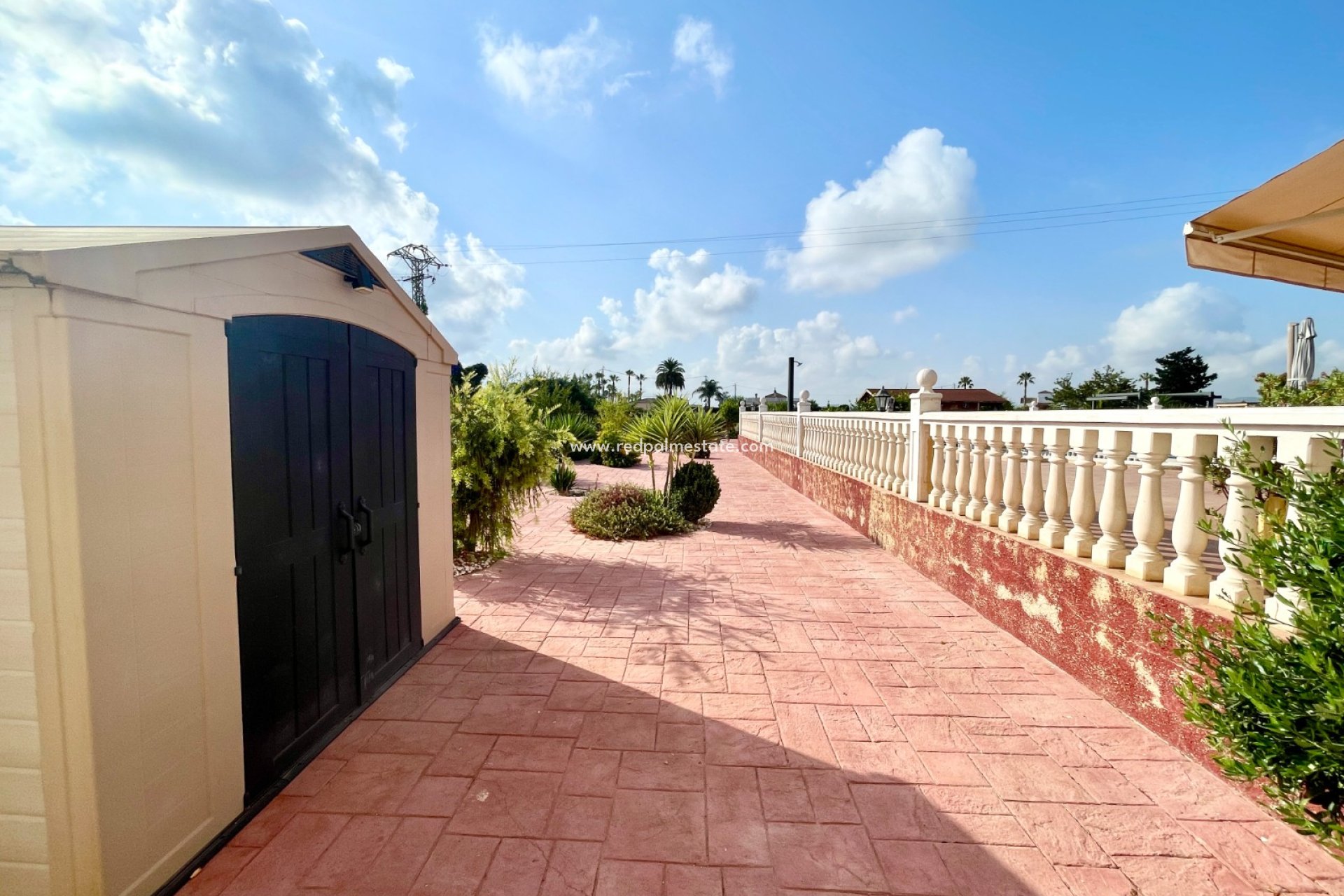 Återförsäljning - Villa -
Catral - Costa Blanca