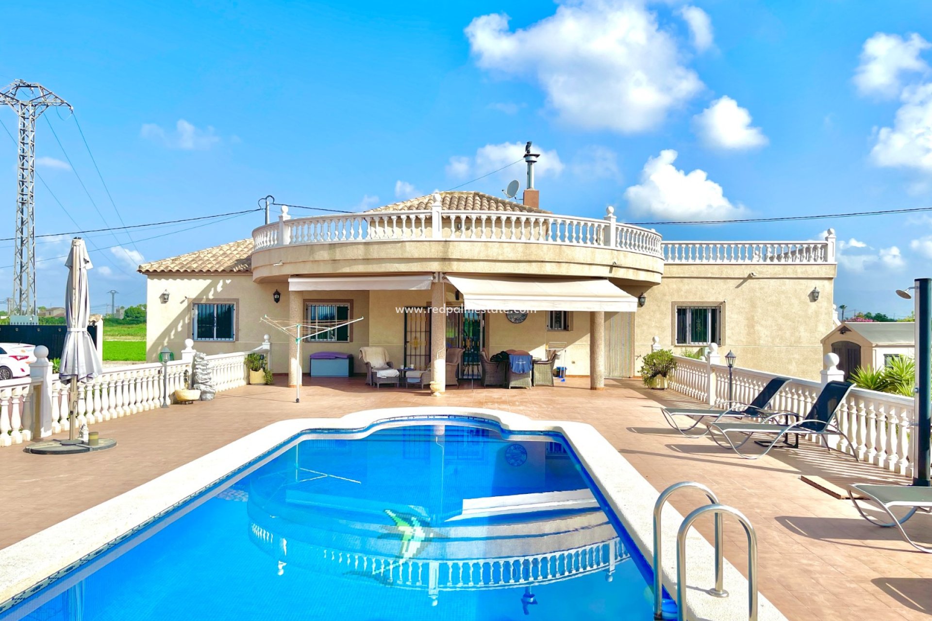 Återförsäljning - Villa -
Catral - Costa Blanca