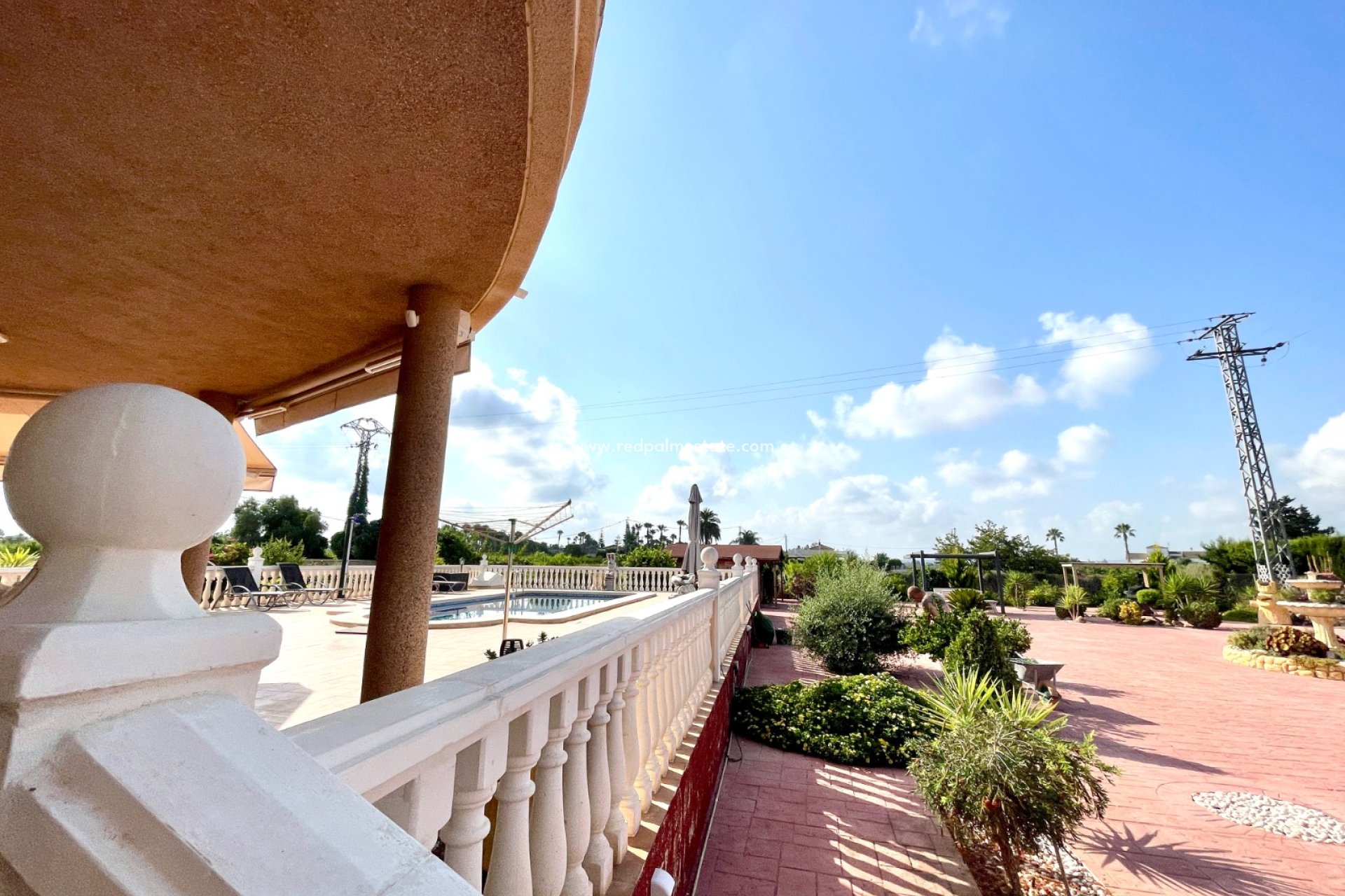 Återförsäljning - Villa -
Catral - Costa Blanca