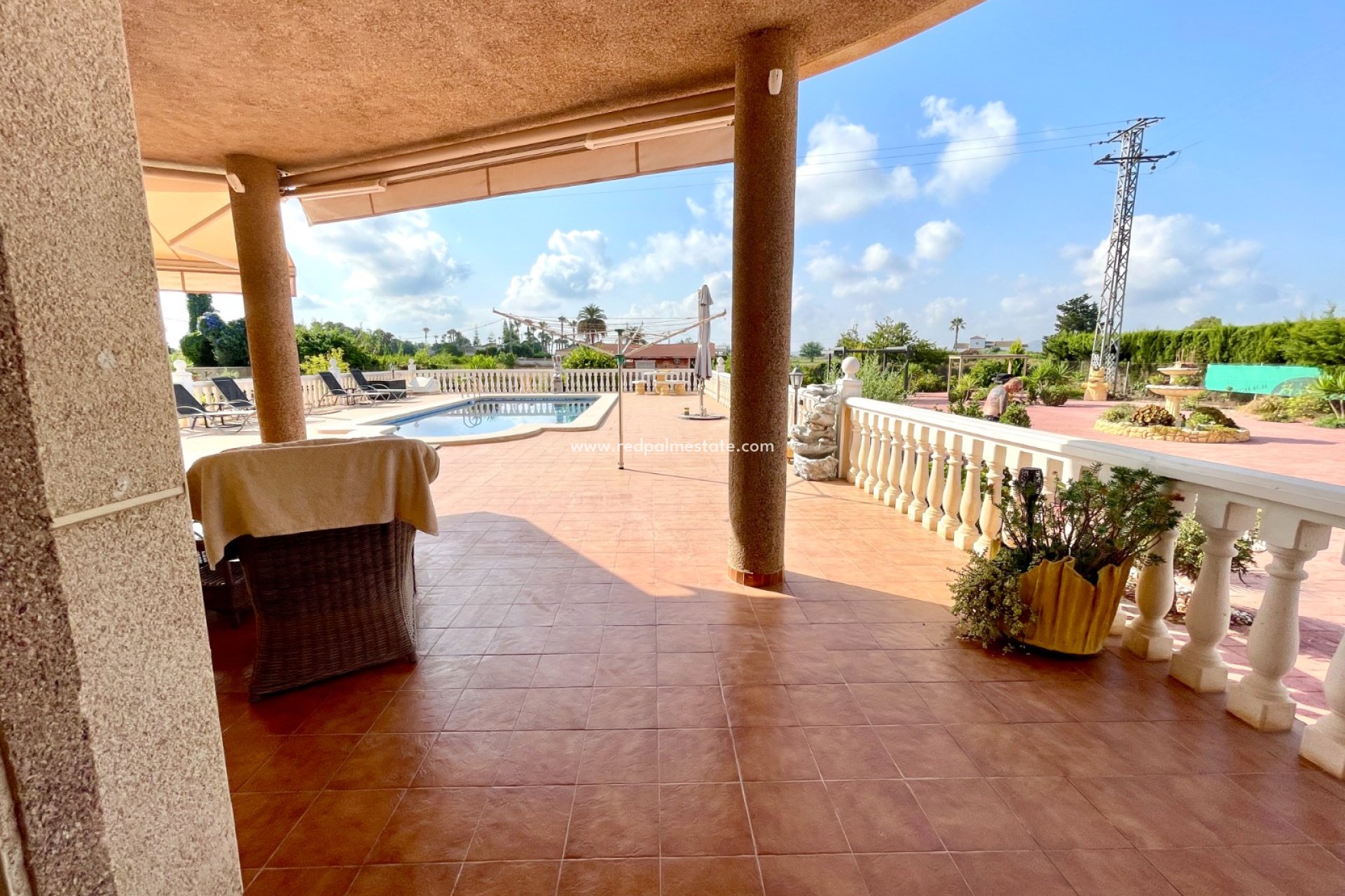 Återförsäljning - Villa -
Catral - Costa Blanca