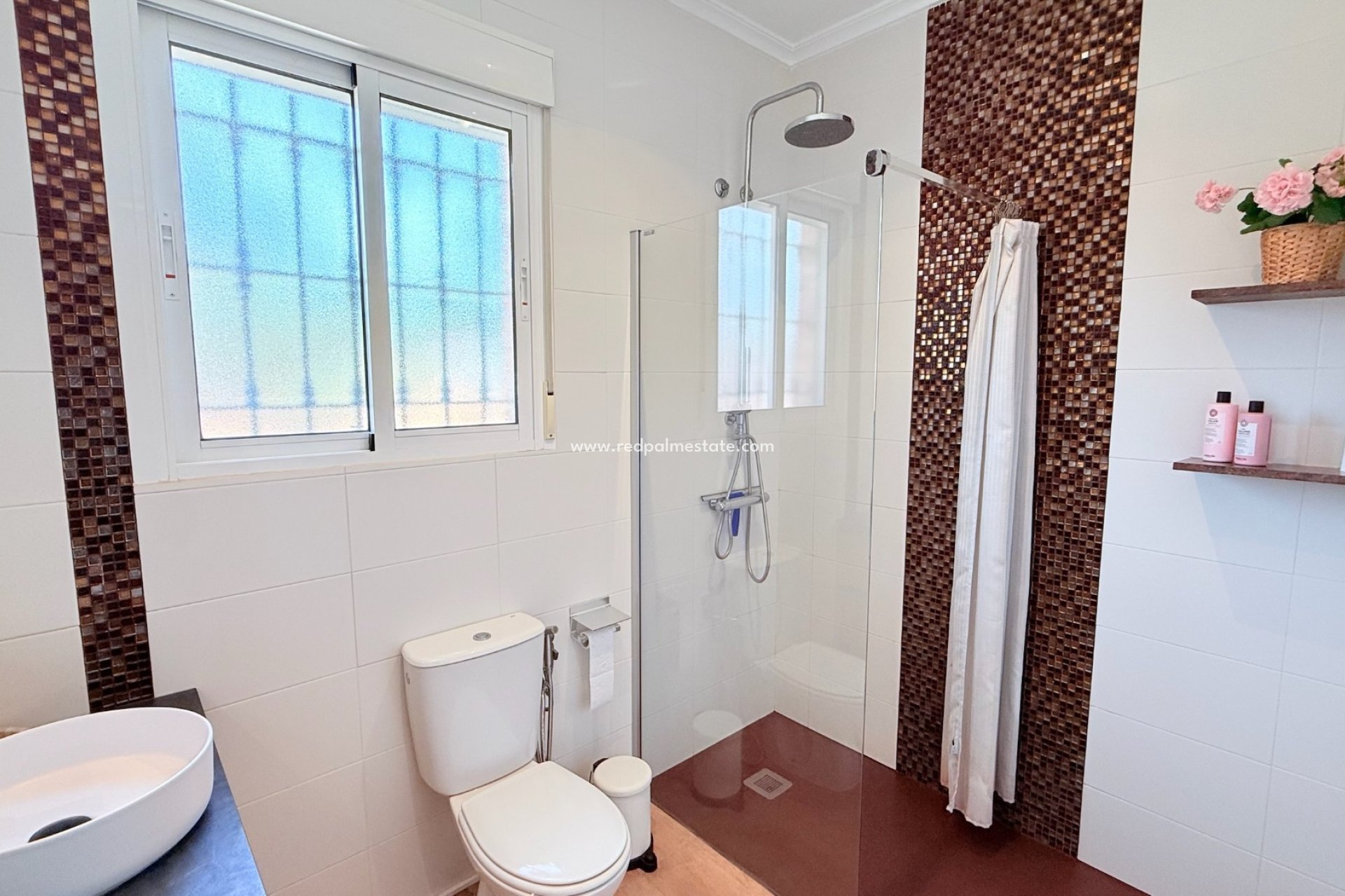 Återförsäljning - Villa -
Catral - Costa Blanca