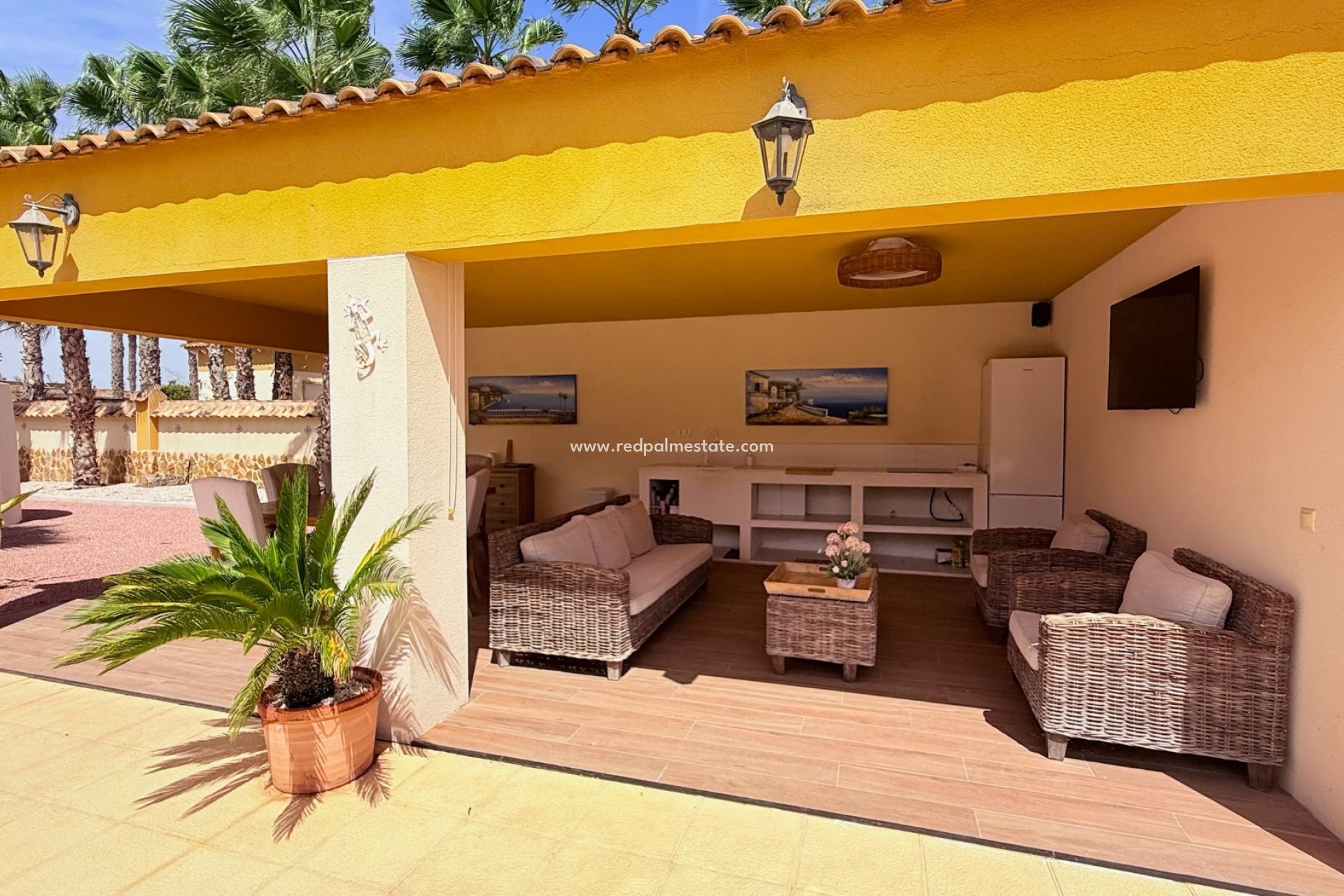 Återförsäljning - Villa -
Catral - Costa Blanca