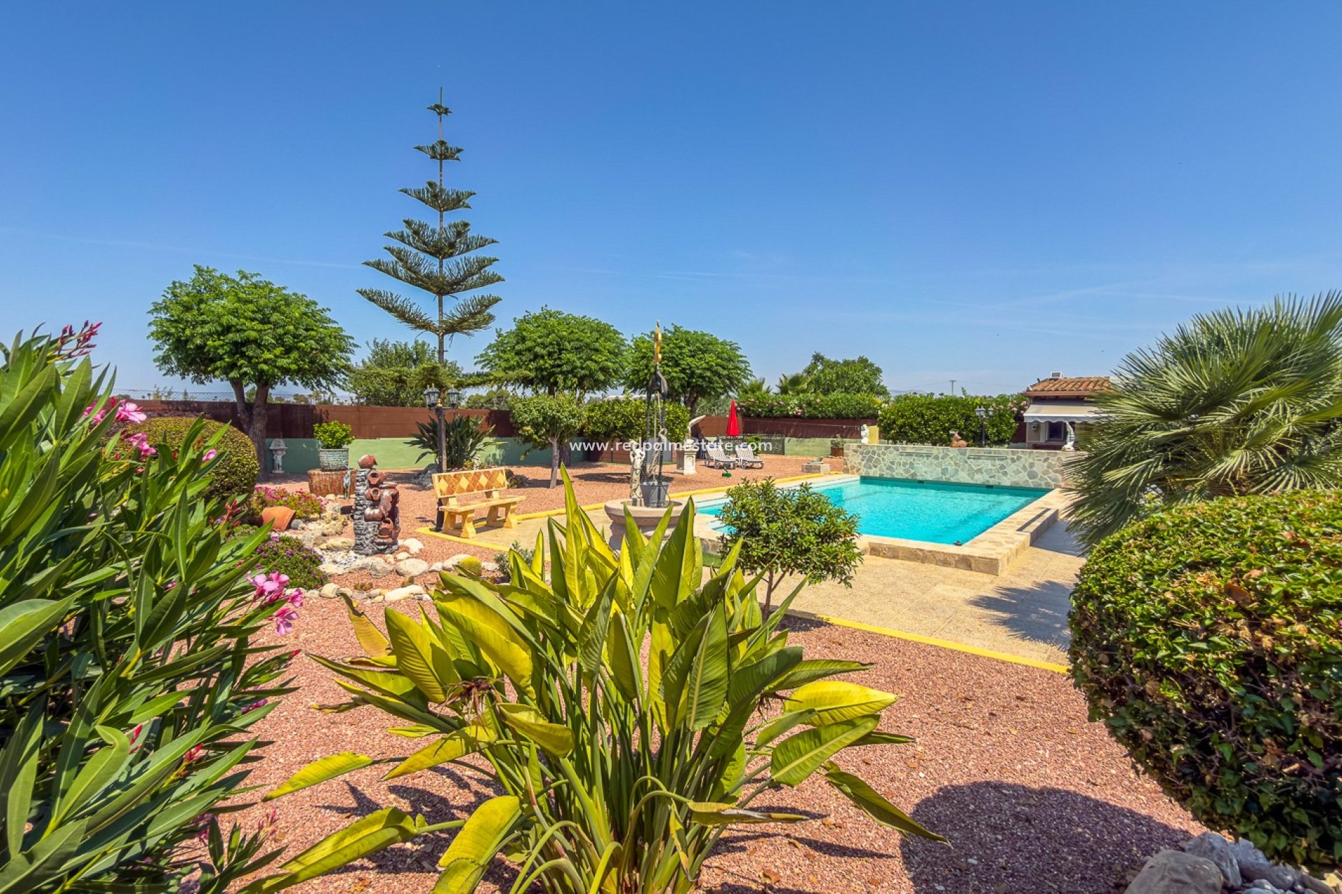 Återförsäljning - Villa -
Catral - Costa Blanca