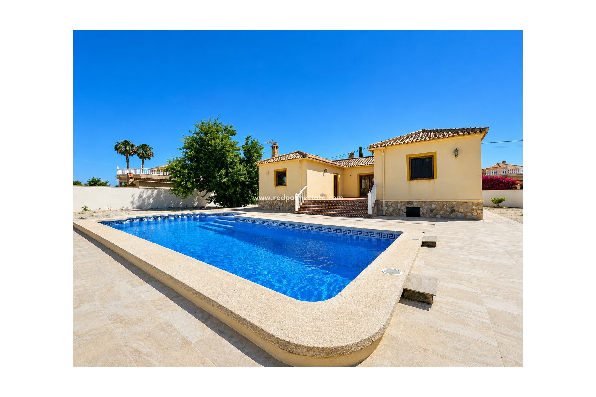 Återförsäljning - Villa -
Catral - Costa Blanca