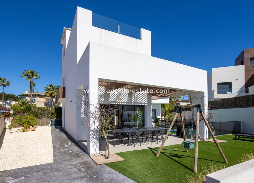 Återförsäljning - Villa -
Ciudad Quesada - center