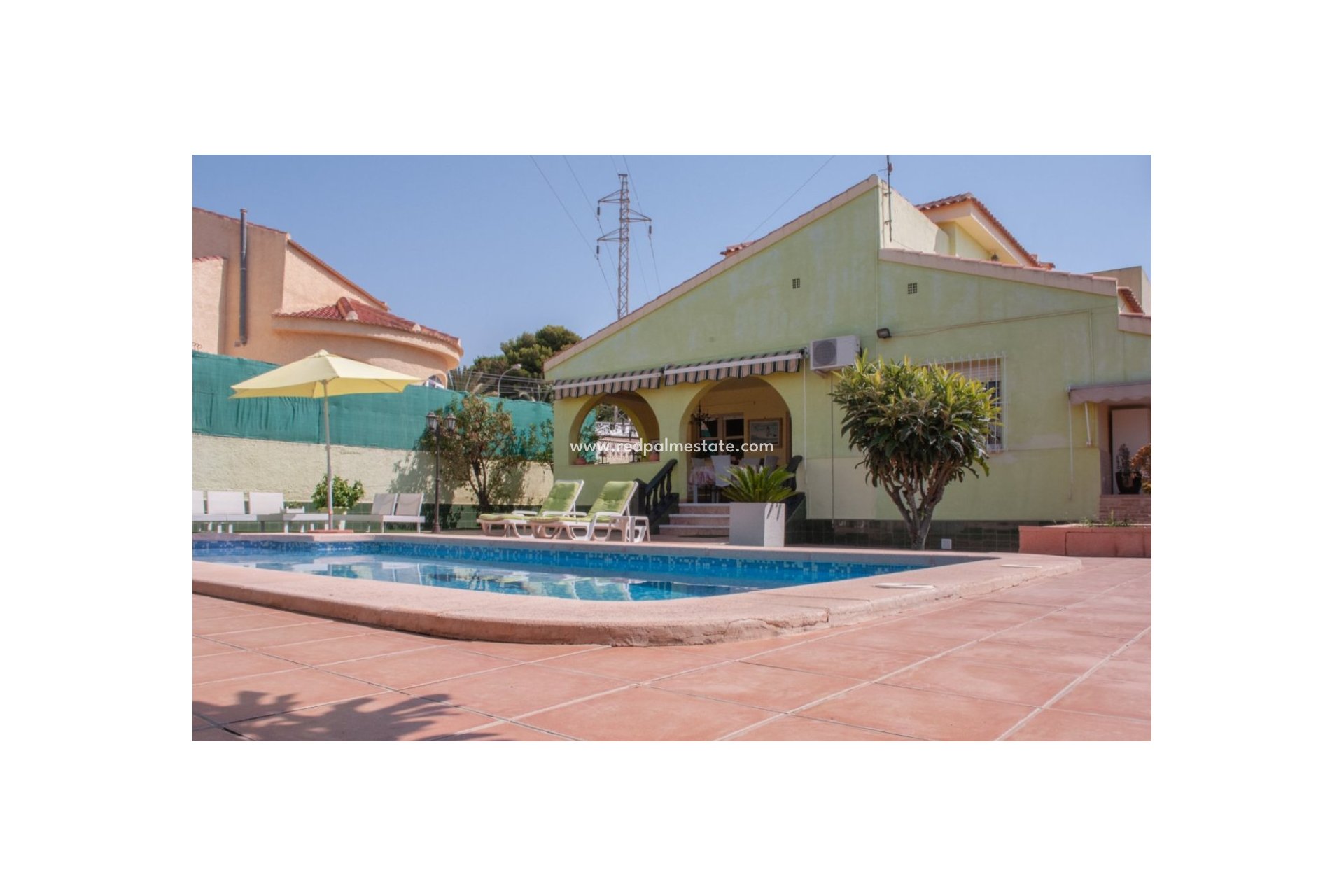 Återförsäljning - Villa -
Ciudad quesada - Costa Blanca