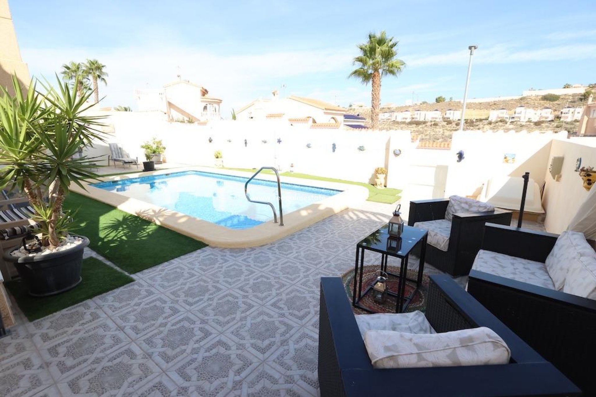 Återförsäljning - Villa -
Ciudad quesada - Costa Blanca