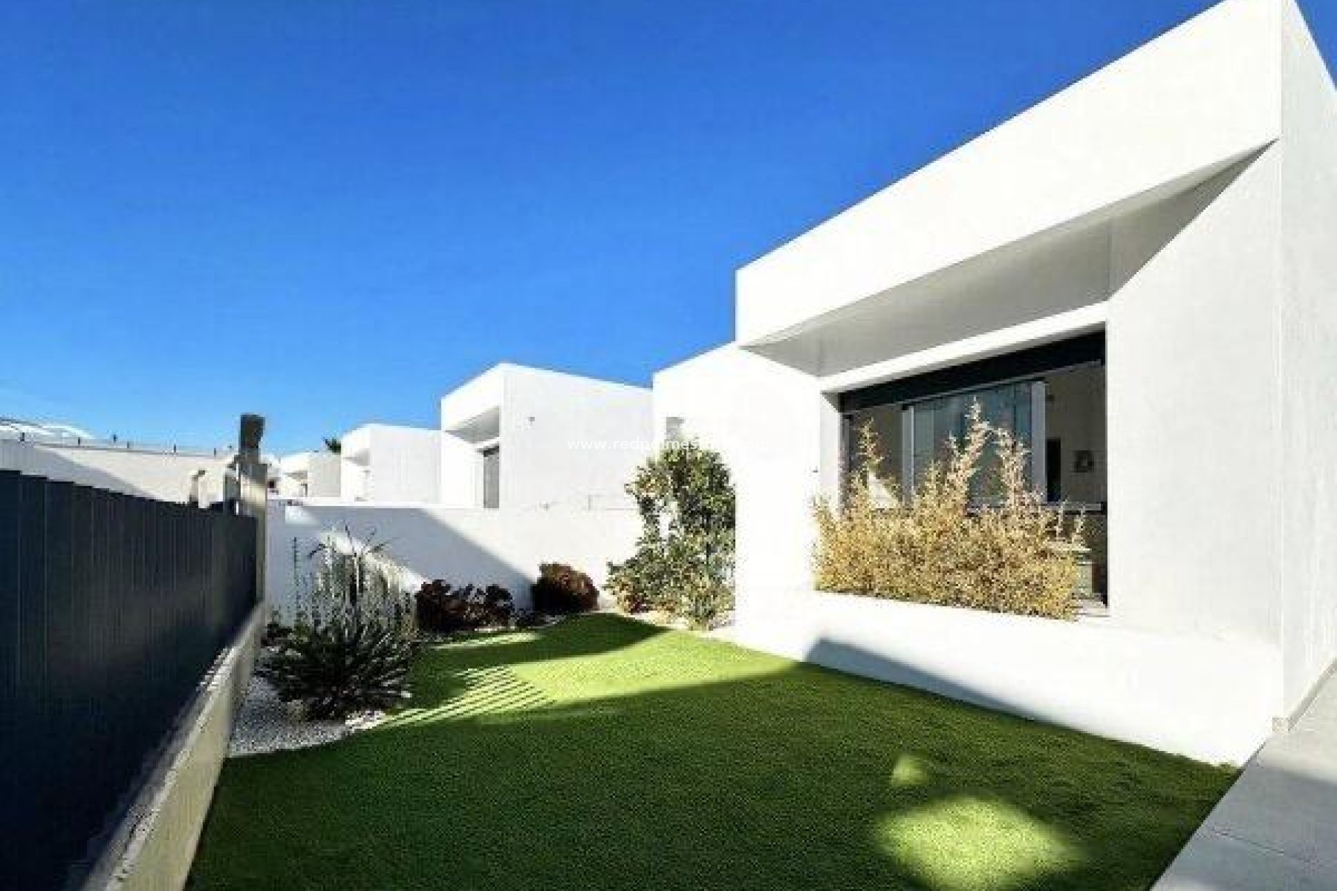 Återförsäljning - Villa -
Ciudad quesada - Costa Blanca