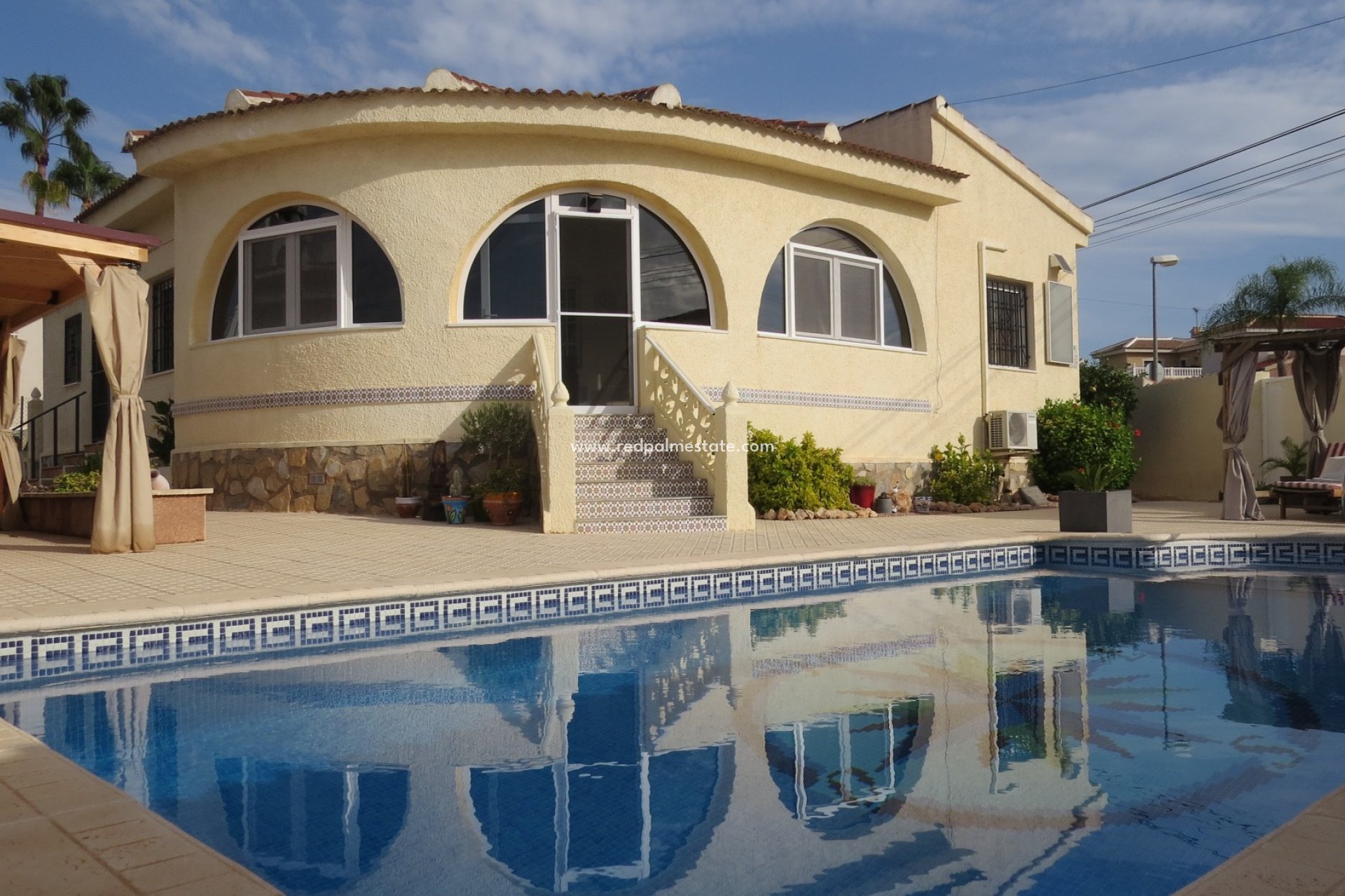 Återförsäljning - Villa -
Ciudad quesada - Costa Blanca