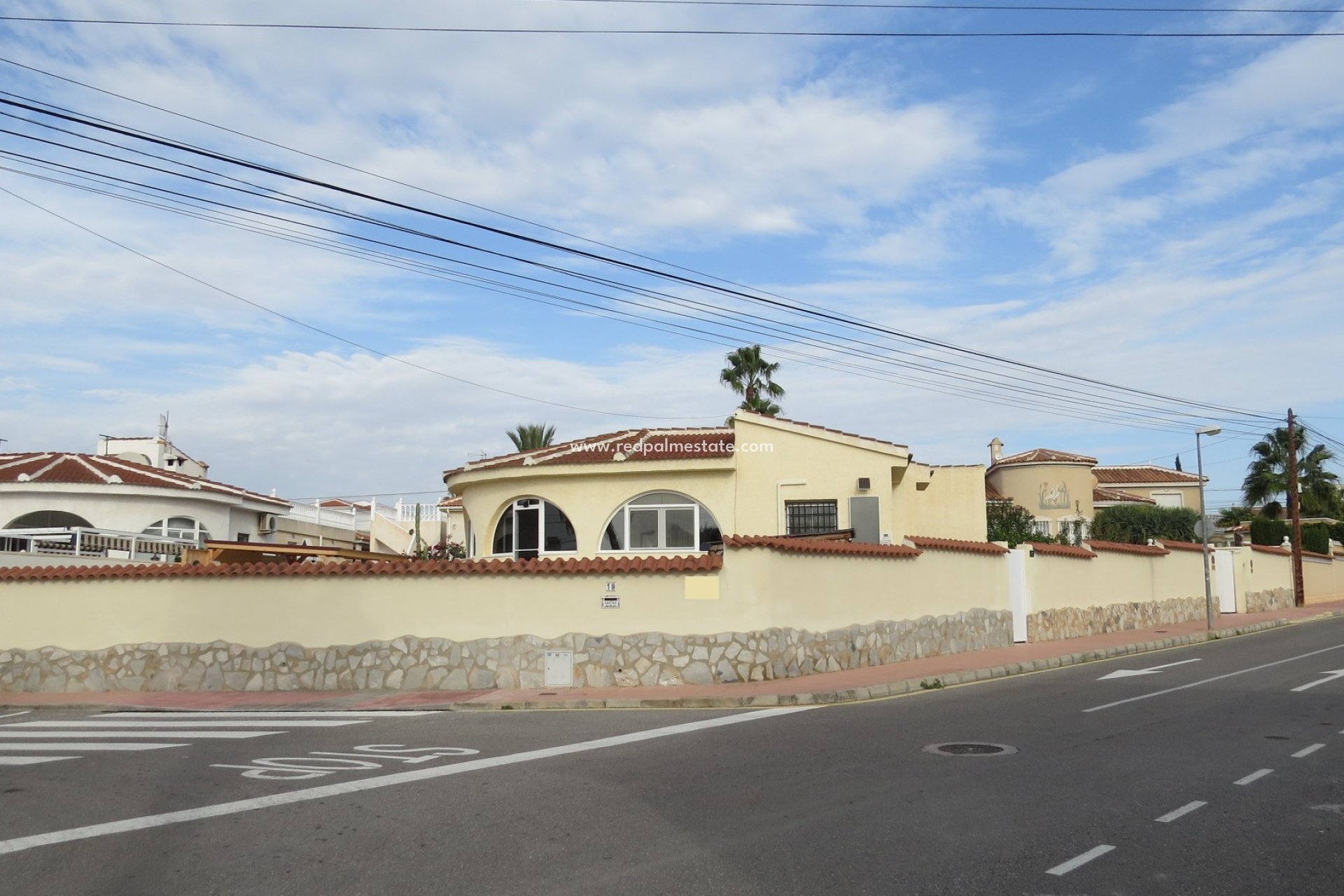 Återförsäljning - Villa -
Ciudad quesada - Costa Blanca