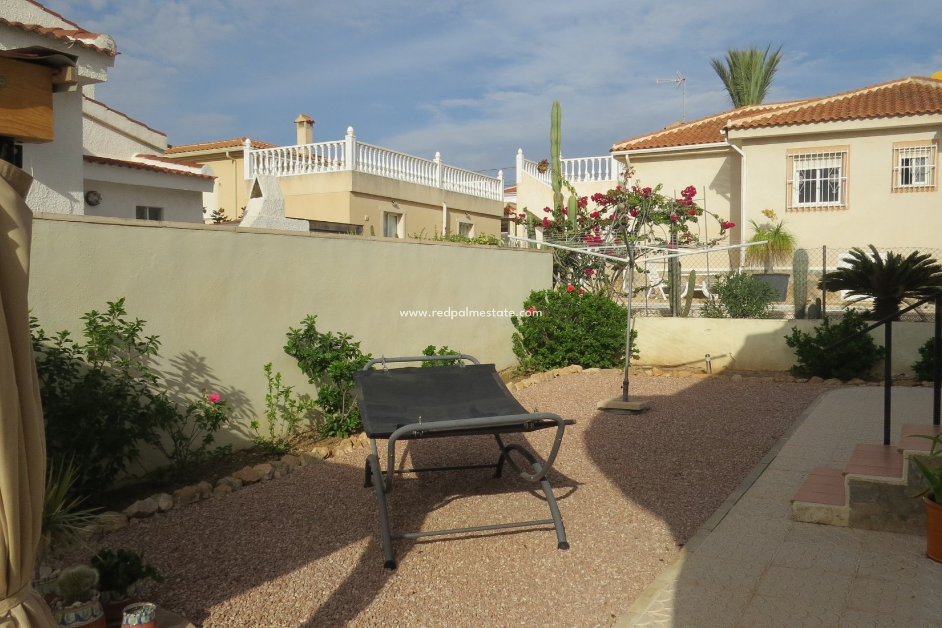 Återförsäljning - Villa -
Ciudad quesada - Costa Blanca