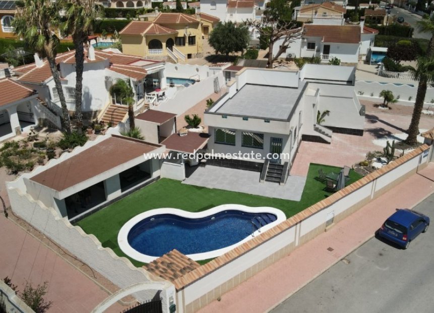 Återförsäljning - Villa -
Ciudad Quesada - Costa Blanca