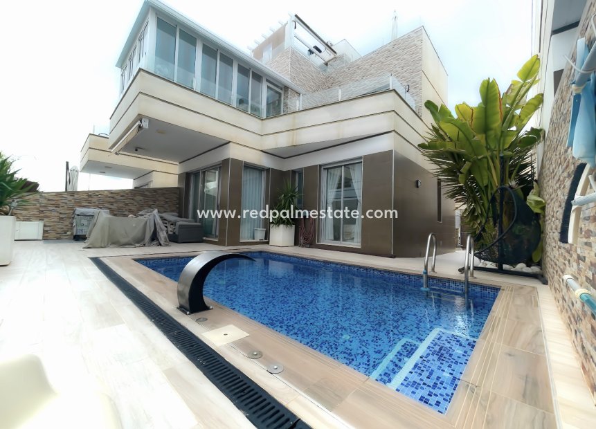 Återförsäljning - Villa -
Ciudad Quesada - Costa Blanca
