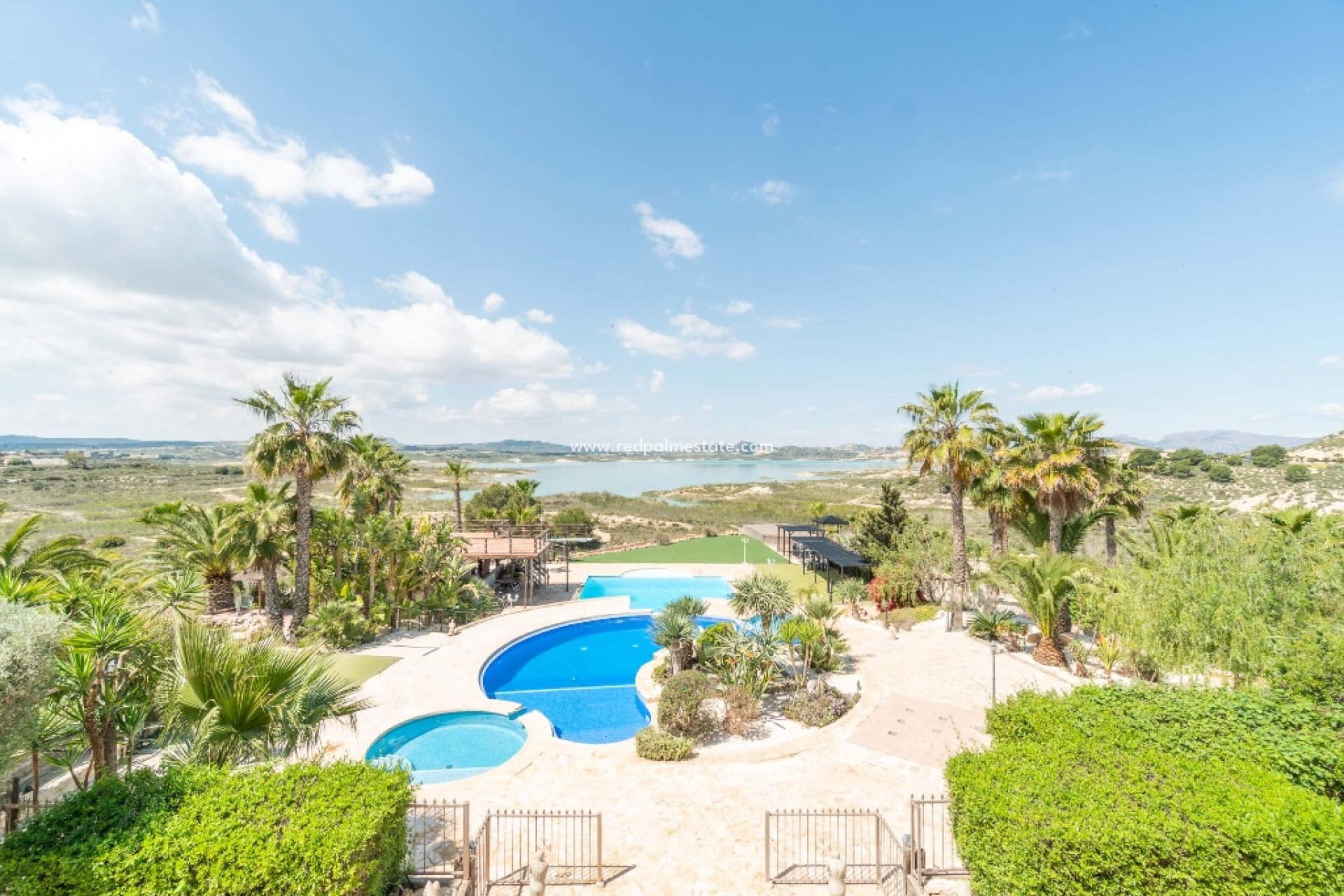 Återförsäljning - Villa -
Costa Blanca - Orihuela Costa